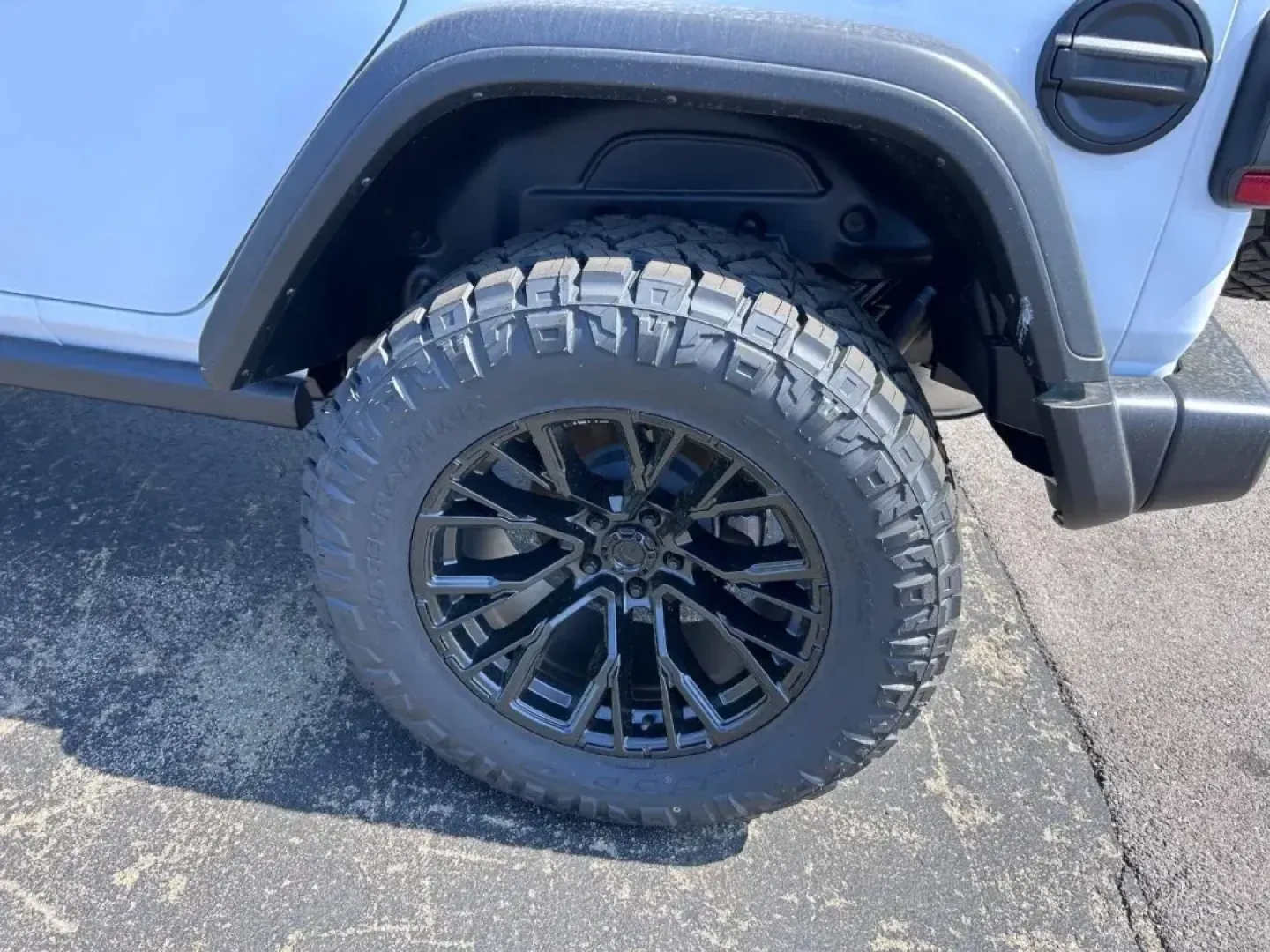 2025 /Black Cloth Jeep Wrangler Rubicon (1C4PJXFN3SW) with an 2.0L Turbocharged engine, located at 970 Woodlawn Dr., Farmington, MO, 63640, (573) 431-7800, 37.825642, -90.468674 - Discover the thrill of adventure with the 2025 Jeep Wrangler Rubicon, designed for those who crave the open road, weekend escapades, or just a reliable ride for daily commutes. This SUV is not just a vehicle; it's a lifestyle choice, perfect for off-road enthusiasts and urban explorers alike. At Pet - Photo#4