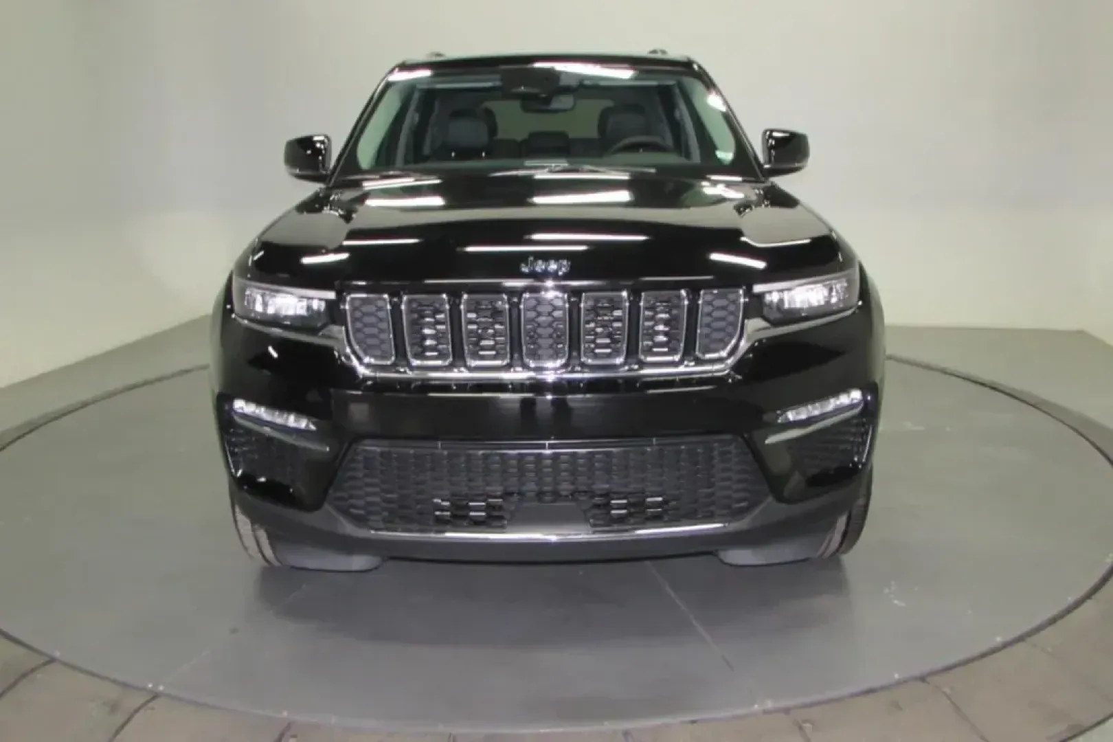2022 /Global Black Leather Jeep Grand Cherokee 4xe (1C4RJYB67N8) with an Other engine, Automatic transmission, located at 12830 Highway 21, De Soto, MO, 63020, (636) 337-7777, 38.153099, -90.573624 - Discover the thrill of adventure and family-friendly utility with the stunning 2022 Jeep Grand Cherokee 4xe, available now at Pettus CDJR DeSoto. If you're in search of **used cars near me** that blend modern technology with rugged capability, look no further. This spacious SUV is ideal for weekend - Photo#0