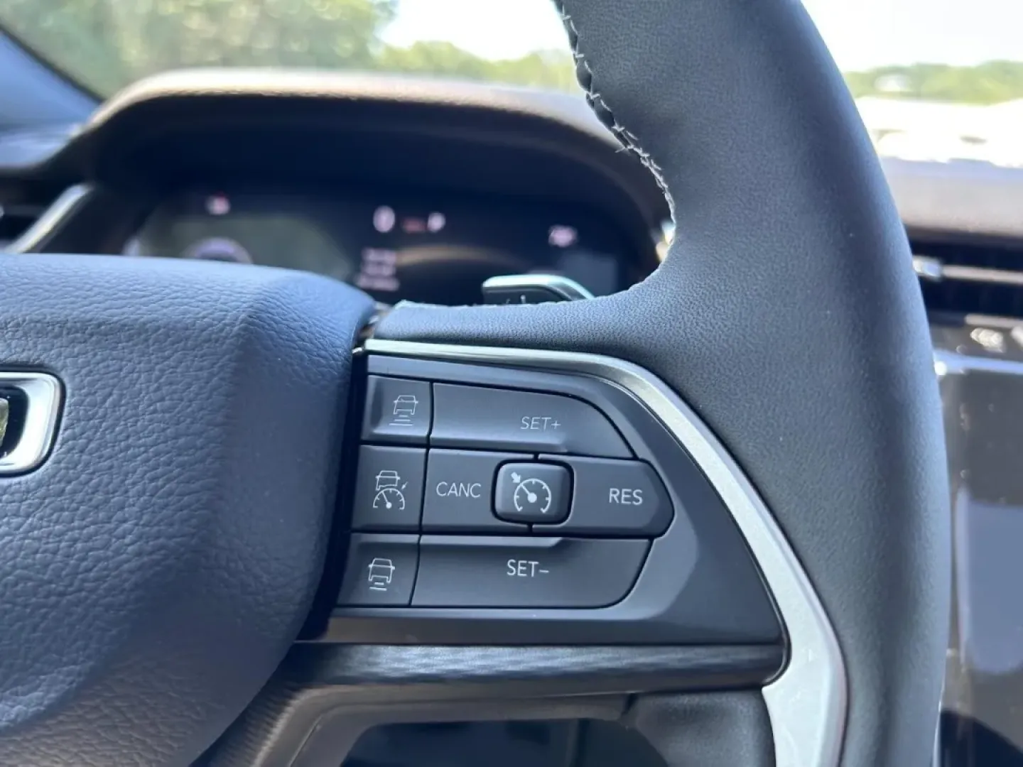 2025 /Global Black Leather Trimmed Jeep Grand Cherokee Altitude X (1C4RJHAG5SC) with an 3.6L V6 24V VVT UPG I engine, Automatic transmission, located at 970 Woodlawn Dr., Farmington, MO, 63640, (573) 431-7800, 37.825642, -90.468674 - **Discover Your Adventure with the 2025 Jeep Grand Cherokee Altitude X** <br /> <br /> Are you ready to elevate your daily drive and set off on thrilling weekend adventures? The 2025 Jeep Grand Cherokee Altitude X is more than just a vehicle; it's a lifestyle choice, perfect for families, commuters, - Photo#14