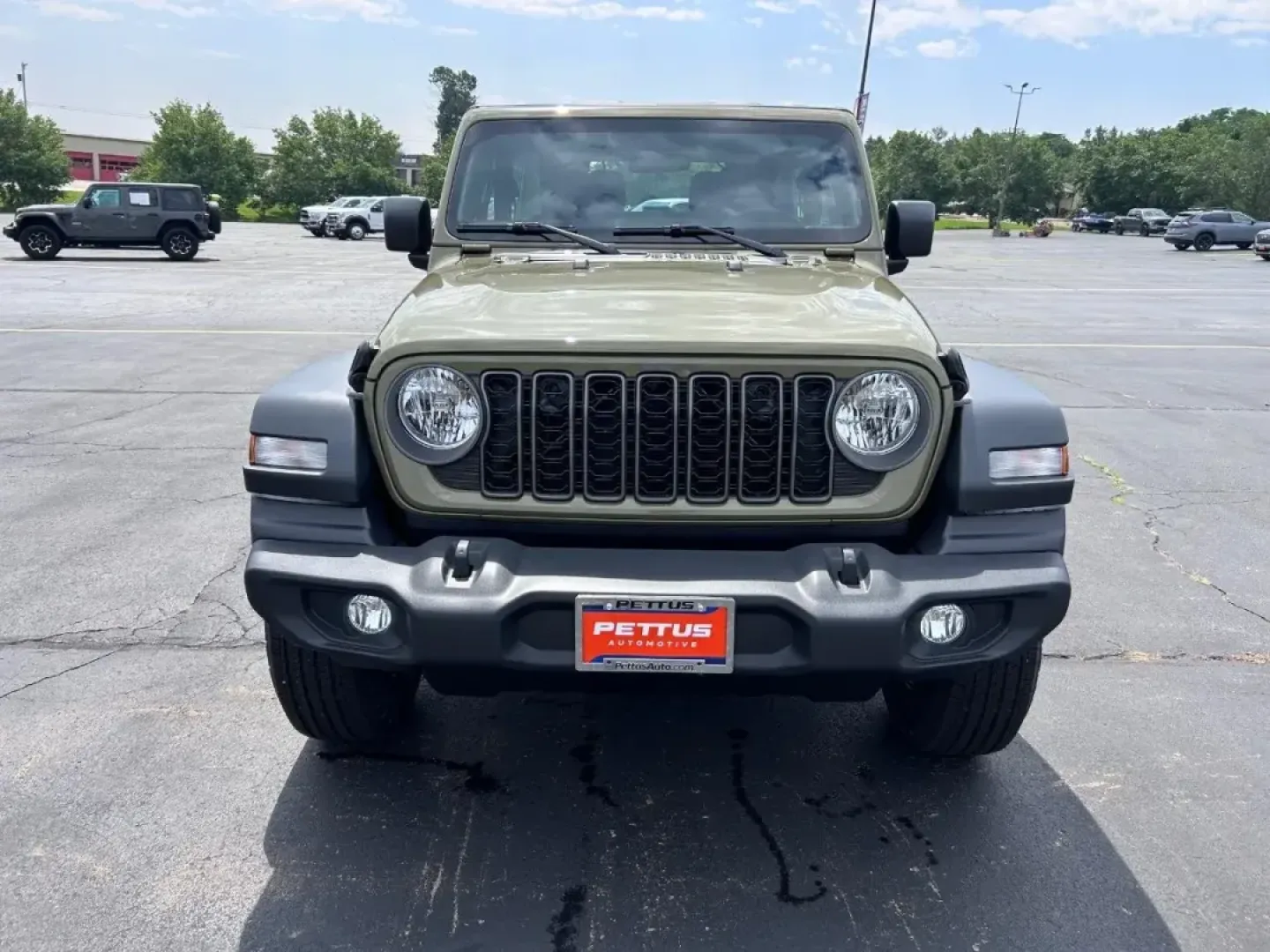 2025 /Black Cloth Jeep Wrangler Sport (1C4PJXAN4SW) with an 2.0L Turbocharged engine, located at 970 Woodlawn Dr., Farmington, MO, 63640, (573) 431-7800, 37.825642, -90.468674 - **Adventure Awaits: Explore the 2025 Jeep Wrangler at Pettus CDJR Farmington!**<br /> <br /> If you're ready to elevate your weekend adventures or daily commutes, look no further than the stunning 2025 Jeep Wrangler available at Pettus CDJR Farmington. This sport utility vehicle is perfect for thril - Photo#7