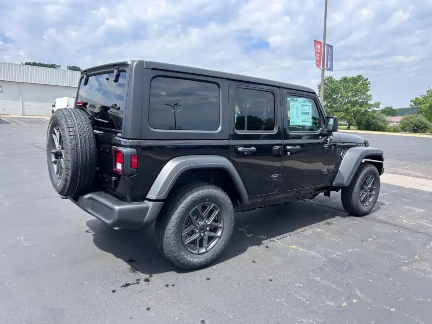 2025 /Black Cloth Jeep Wrangler Sport S (1C4PJXDG8SW) with an 3.6L V6 24V VVT UPG I engine, located at 970 Woodlawn Dr., Farmington, MO, 63640, (573) 431-7800, 37.825642, -90.468674 - Experience the thrill of adventure with the 2025 Jeep Wrangler Sport S, the perfect companion for weekend escapades and off-road journeys. Whether you're navigating the rugged trails of the Ozarks or cruising through the scenic views around Farmington, MO, this SUV is designed to elevate your lifest - Photo#2