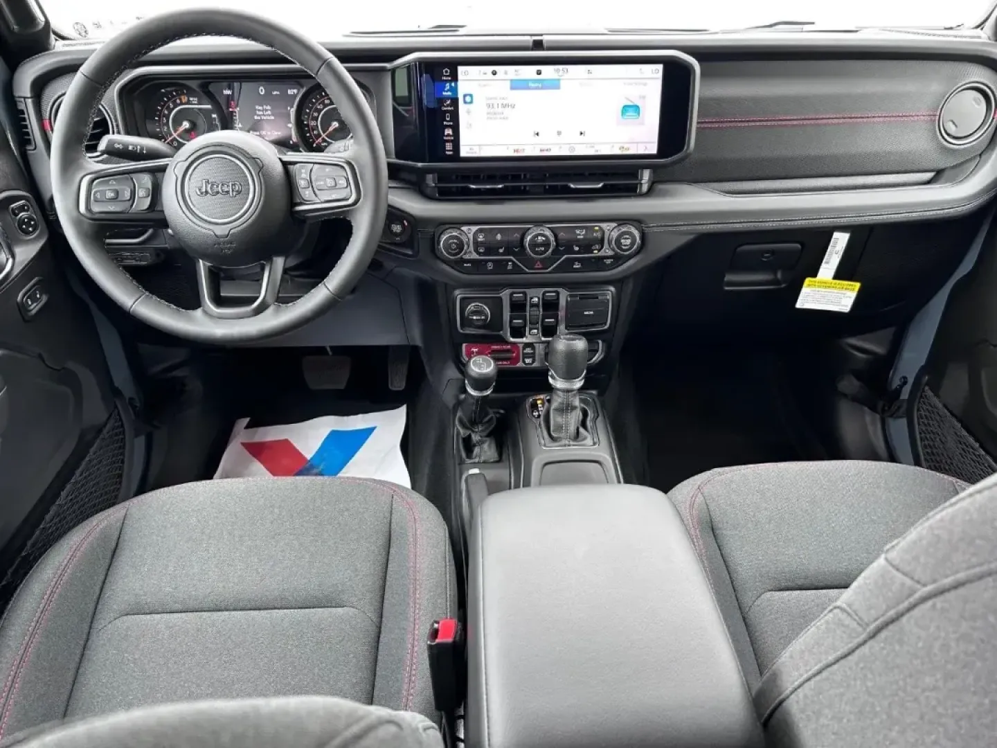 2025 /Black Cloth Jeep Gladiator Rubicon (1C6RJTBG4SL) with an 3.6L V6 24V VVT UPG I engine, Automatic transmission, located at 970 Woodlawn Dr., Farmington, MO, 63640, (573) 431-7800, 37.825642, -90.468674 - Explore the great outdoors and elevate your weekend getaways with the stunning 2025 Jeep Gladiator Rubicon, now available at Pettus CDJR Farmington! Located conveniently at 970 Woodlawn Drive, Farmington, MO 63640, our OEM dealership specializes in providing high-quality used vehicles for sale that - Photo#9