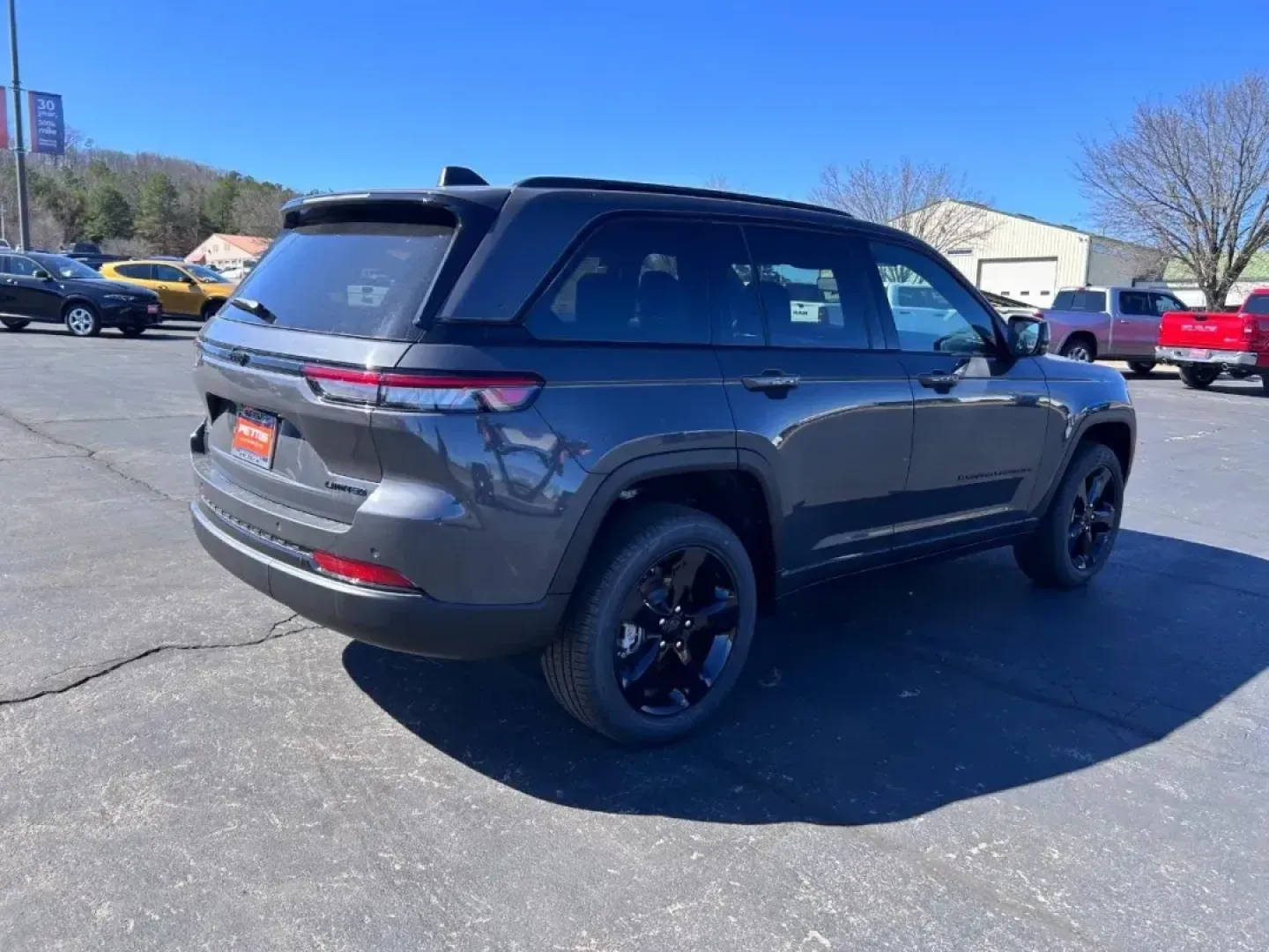 2025 /Global Black Leather Jeep Grand Cherokee Limited (1C4RJHBG1SC) with an 3.6L V6 24V VVT UPG I engine, located at 970 Woodlawn Dr., Farmington, MO, 63640, (573) 431-7800, 37.825642, -90.468674 - **Explore Life's Adventures with the 2025 Jeep Grand Cherokee at Pettus CDJR Farmington!**<br /> <br /> Are you ready to elevate your lifestyle? Picture this: the open road ahead, your family comfortably settled in a spacious, luxurious SUV, and the thrill of exploration at your fingertips. The 2025 - Photo#1