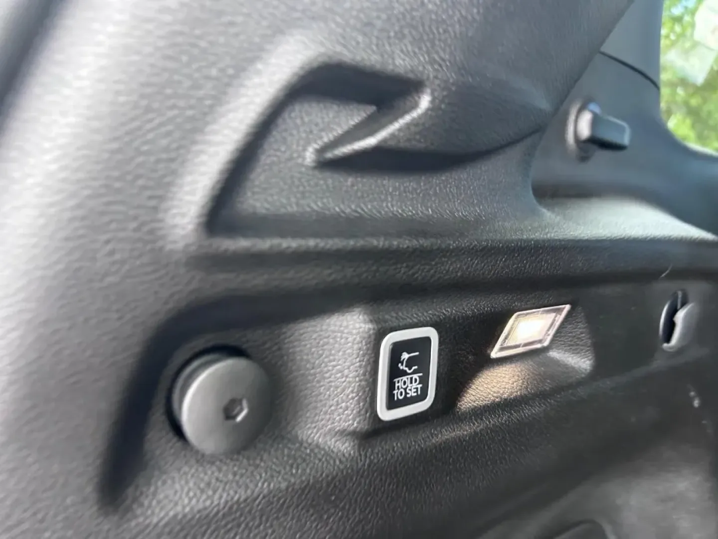 2025 /Global Black Leather Jeep Grand Cherokee Limited (1C4RJKBG0S8) with an 3.6L V6 24V VVT UPG I engine, located at 970 Woodlawn Dr., Farmington, MO, 63640, (573) 431-7800, 37.825642, -90.468674 - ### Unleash Adventure with the 2025 Jeep Grand Cherokee L Limited at Pettus CDJR Farmington!<br /> <br /> Are you ready to elevate your lifestyle with a vehicle that combines luxury, performance, and off-road capability? The 2025 Jeep Grand Cherokee L Limited is your ticket to thrilling weekend geta - Photo#5