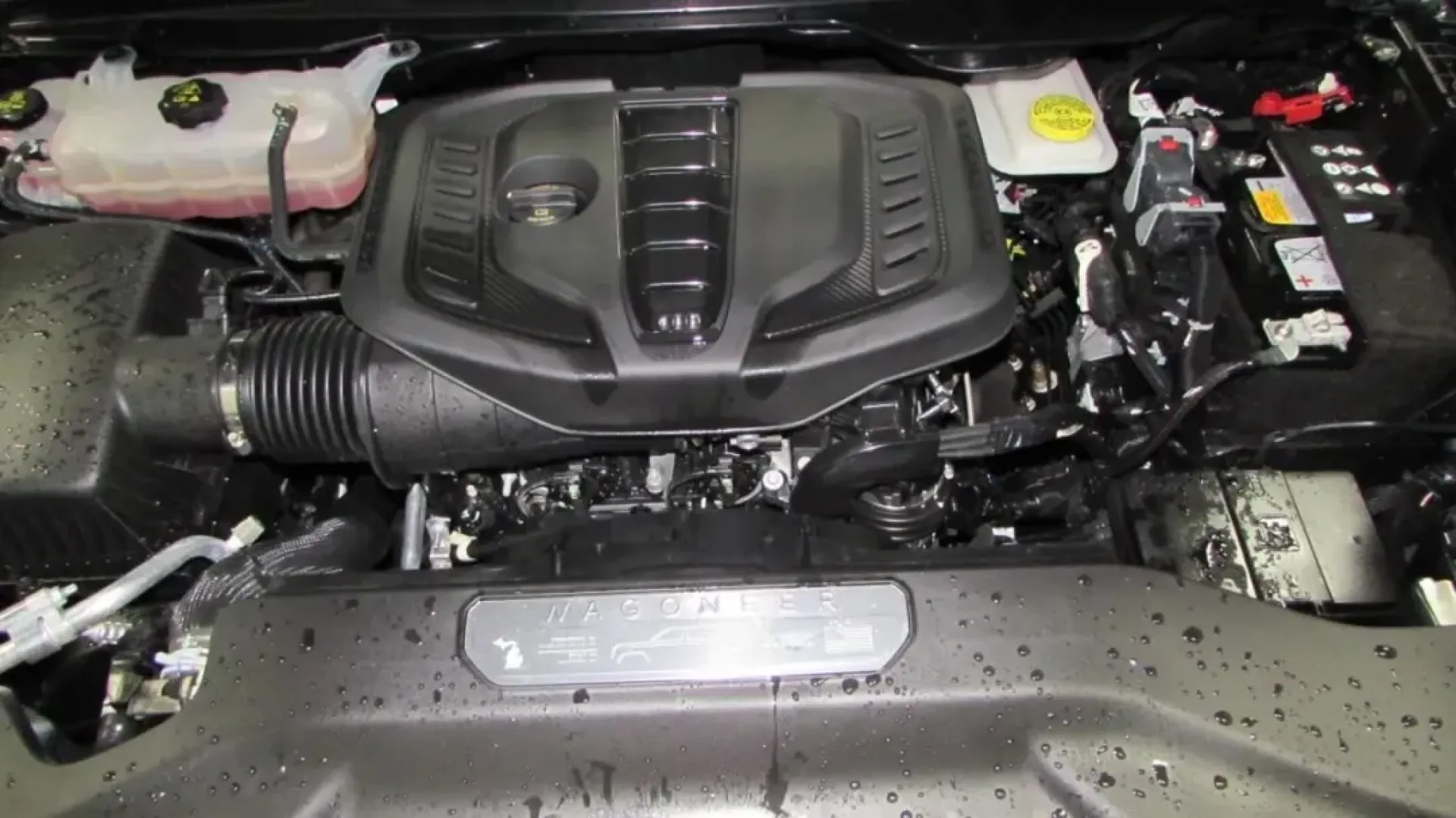 2024 /Global Black Leather Jeep Wagoneer L Series III (1C4SJSDP9RS) with an Other engine, Automatic transmission, located at 12830 Highway 21, De Soto, MO, 63020, (636) 337-7777, 38.153099, -90.573624 - **Experience Adventure and Luxury with the 2024 Jeep Wagoneer L at Pettus CDJR DeSoto!**<br /> <br /> Are you ready to elevate your family adventures, weekend getaways, or daily commutes? The 2024 Jeep Wagoneer L is designed for those who crave both luxury and capability, making it perfect for growi - Photo#7