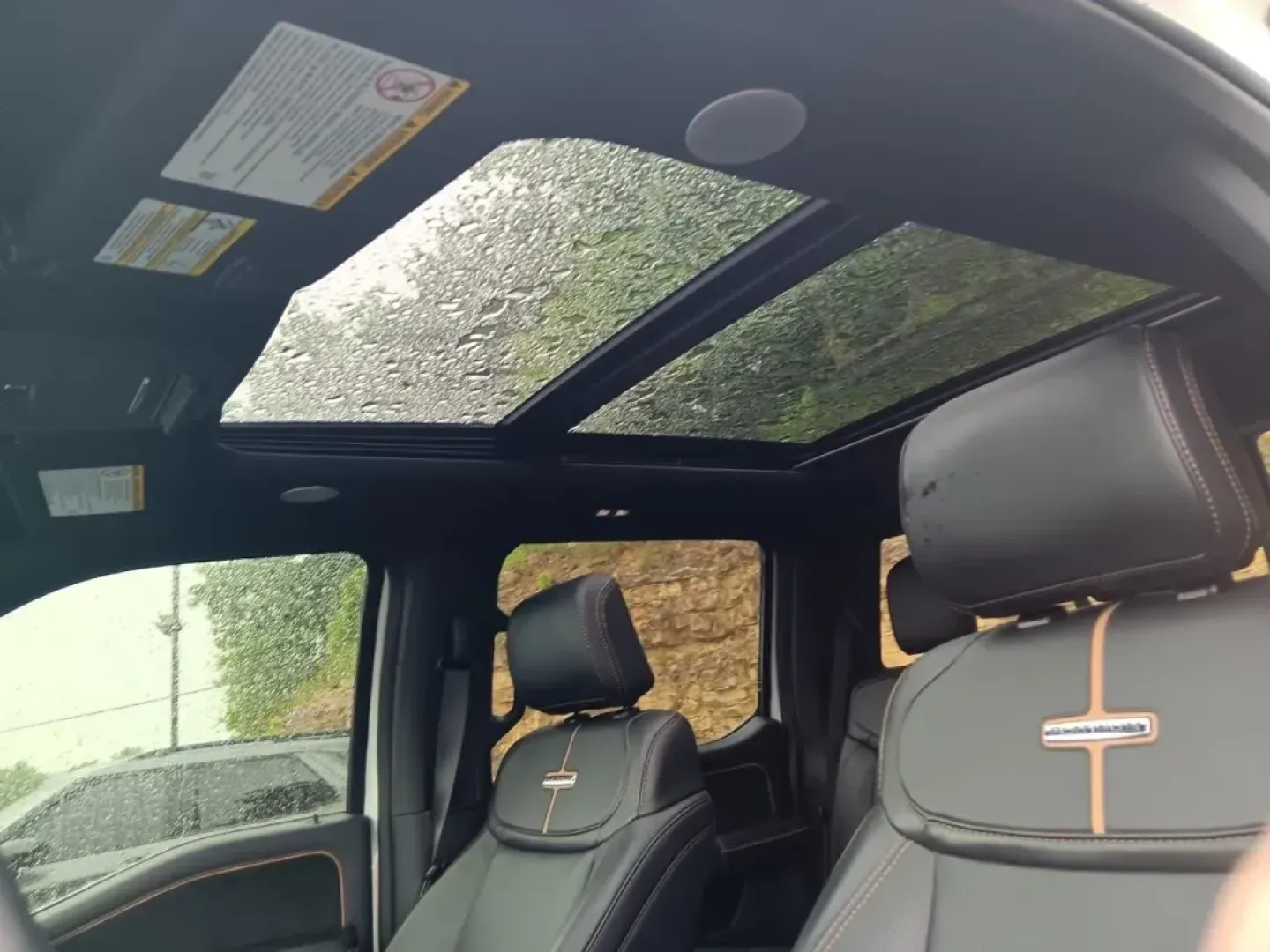 2024 /Medium Dark Slate Leather Ford F-250SD Platinum (1FT8W2BM3RE) with an Other engine, located at 12830 Highway 21, De Soto, MO, 63020, (636) 337-7777, 38.153099, -90.573624 - USED 2024 Ford F-250SD Platinum from Pettus Chrysler Dodge Jeep Ram De Soto, De Soto MO. - Photo#8