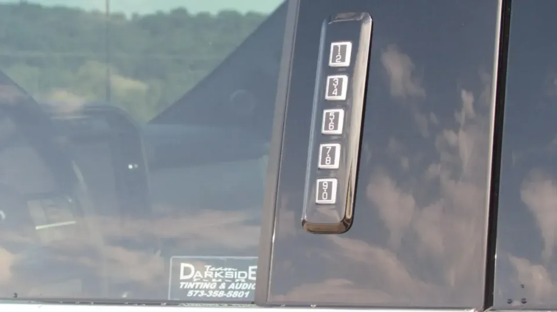 2024 /Medium Dark Slate Leather Ford F-250SD Platinum (1FT8W2BM3RE) with an Other engine, located at 12830 Highway 21, De Soto, MO, 63020, (636) 337-7777, 38.153099, -90.573624 - USED 2024 Ford F-250SD Platinum from Pettus Chrysler Dodge Jeep Ram De Soto, De Soto MO. - Photo#25