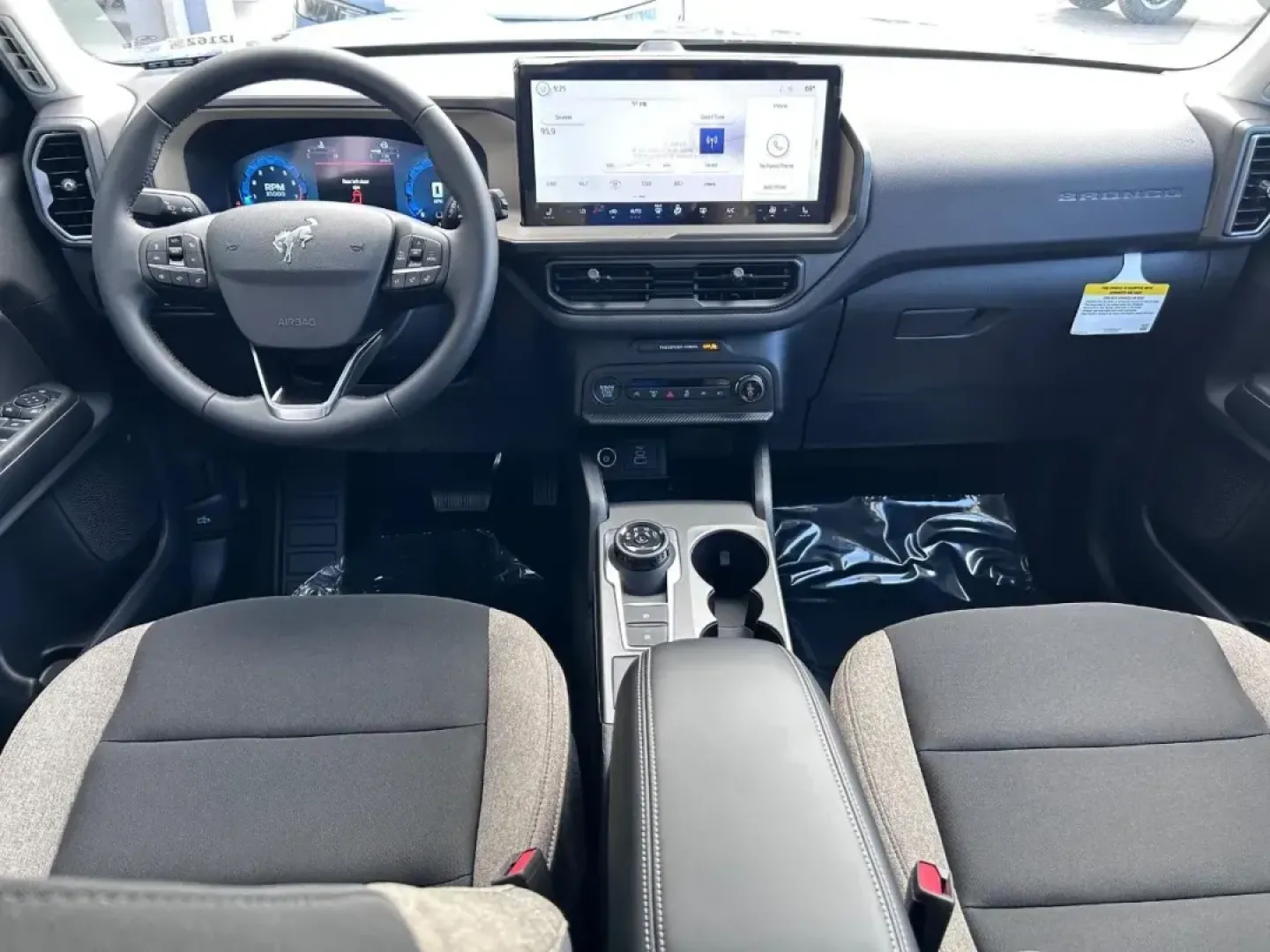 2025 /Medium Lt Smoked Truffle Cloth Ford Bronco Sport Big Bend (3FMCR9BN2SR) with an 1.5L EcoBoost engine, Automatic transmission, located at 141 Commercial Dr, Fredericktown, MO, 63645, (573) 783-6432, 37.570087, -90.320648 - ### Conquer the Great Outdoors in the 2025 Ford Bronco Sport Big Bend!<br /> <br /> Are you an adventure seeker, a weekend warrior, or a family looking to explore the wonders of nature? Look no further than the 2025 Ford Bronco Sport Big Bend, available now at Pettus Ford Fredericktown! This rugged - Photo#9