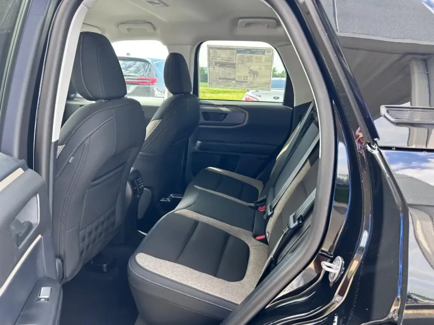 2025 /Medium Lt Smoked Truffle Cloth Ford Bronco Sport Big Bend (3FMCR9BN5SR) with an 1.5L EcoBoost engine, Automatic transmission, located at 141 Commercial Dr, Fredericktown, MO, 63645, (573) 783-6432, 37.570087, -90.320648 - **Discover Adventure with the 2025 Ford Bronco Sport Big Bend at Pettus Ford Fredericktown!**<br /> <br /> Are you ready for your next great adventure? The 2025 Ford Bronco Sport Big Bend is the perfect SUV for those who crave exploration and excitement, whether you're heading off the beaten path or - Photo#8