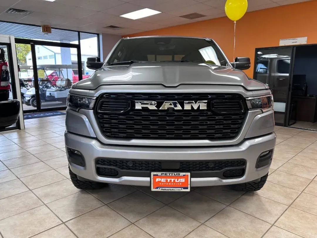 2025 Ram 1500 Big Horn/Lone Star
