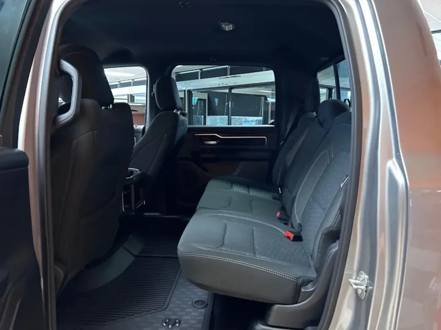 2025 /Diesel Gray/Black Cloth Ram 1500 Big Horn/Lone Star (1C6RRFFG2SN) with an 3.6L V6 24V VVT eTorque UPG I engine, located at 970 Woodlawn Dr., Farmington, MO, 63640, (573) 431-7800, 37.825642, -90.468674 - **Experience Adventure with the 2025 Ram 1500 Big Horn/Lone Star at Pettus CDJR Farmington!**<br /> <br /> Are you ready to elevate your weekend adventures and tackle your daily commute with confidence? Whether you're a growing family looking for a spacious ride, a weekend warrior seeking the perfec - Photo#8
