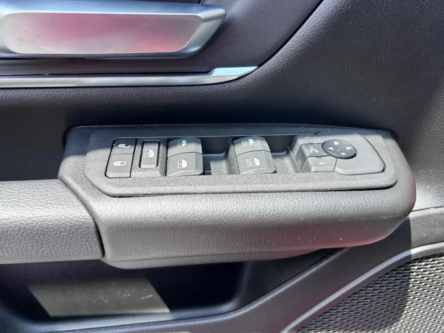 2025 /Diesel Gray/Black Cloth Ram 1500 Big Horn/Lone Star (1C6RRFFG8SN) with an 3.6L V6 24V VVT eTorque UPG I engine, located at 970 Woodlawn Dr., Farmington, MO, 63640, (573) 431-7800, 37.825642, -90.468674 - **Elevate Your Adventures with the 2025 Ram 1500 Big Horn/Lone Star at Pettus CDJR Farmington!**<br /> <br /> If you're seeking a vehicle that seamlessly blends rugged capability with modern comfort, look no further than the stunning 2025 Ram 1500 Big Horn/Lone Star. This impressive truck is perfect - Photo#16