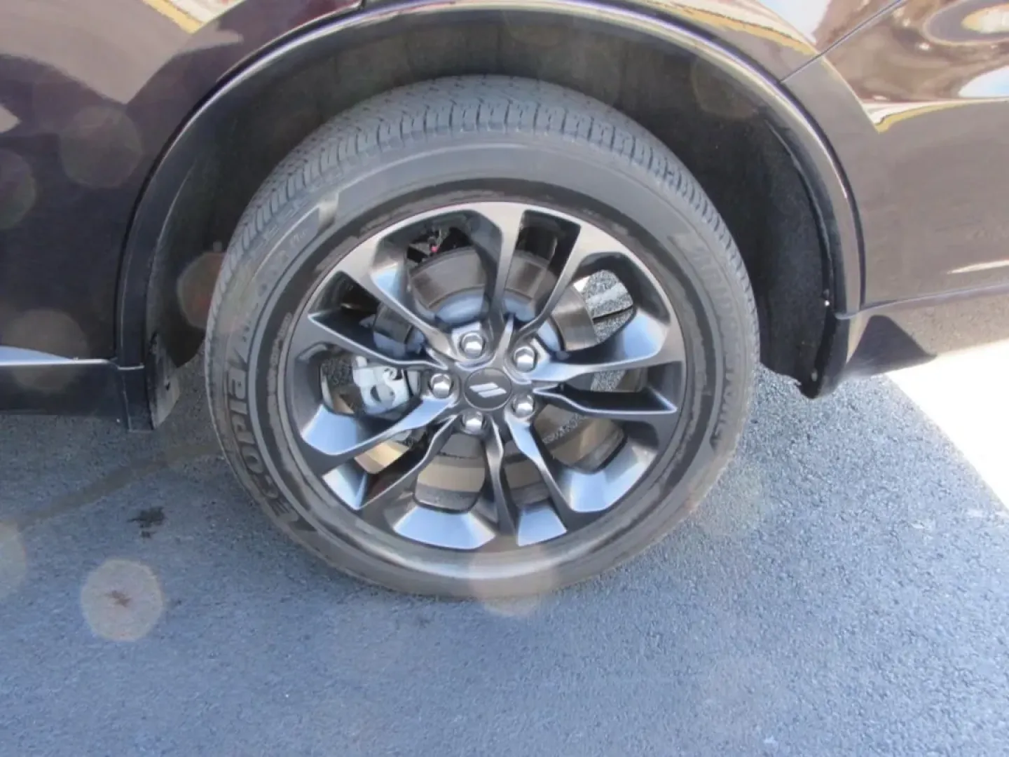 2024 /Black Dodge Durango SXT (1C4RDJAG4RC) with an 3.6L V6 DOHC 24V engine, Automatic transmission, located at 12830 Highway 21, De Soto, MO, 63020, (636) 337-7777, 38.153099, -90.573624 - Are you ready to elevate your family adventures or weekend getaways? Look no further than this stunning 2024 Dodge Durango, now available at Pettus CDJR DeSoto! With its spacious interior, powerful performance, and advanced technology, this SUV is the perfect blend of comfort and capability, making - Photo#9