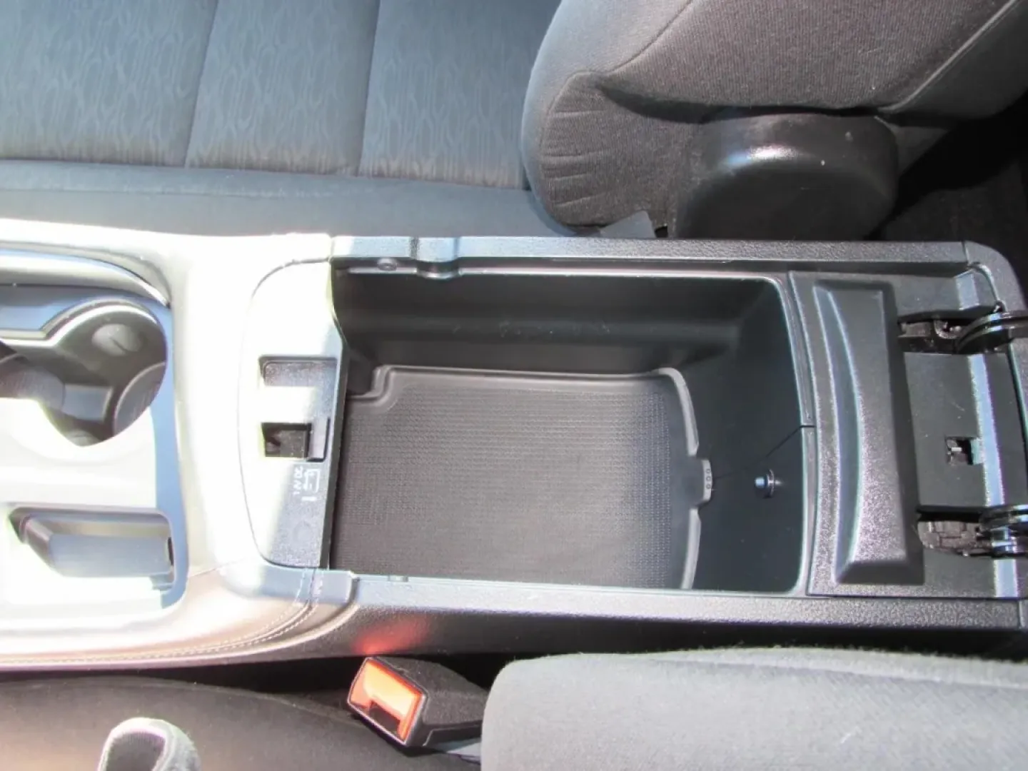 2024 /Black Dodge Durango SXT (1C4RDJAG4RC) with an 3.6L V6 DOHC 24V engine, Automatic transmission, located at 12830 Highway 21, De Soto, MO, 63020, (636) 337-7777, 38.153099, -90.573624 - Are you ready to elevate your family adventures or weekend getaways? Look no further than this stunning 2024 Dodge Durango, now available at Pettus CDJR DeSoto! With its spacious interior, powerful performance, and advanced technology, this SUV is the perfect blend of comfort and capability, making - Photo#20