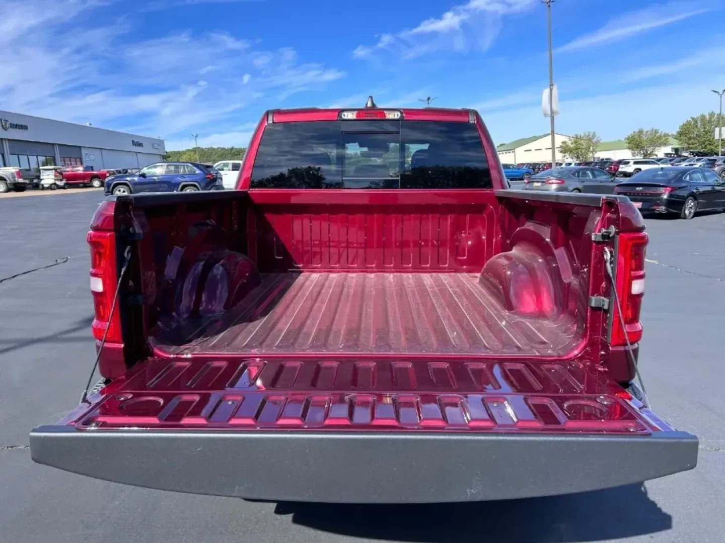 2025 /Diesel Gray/Black Cloth Ram 1500 Big Horn/Lone Star (1C6SRFFPXSN) with an 3.0L Straight 6 Turbocharged engine, located at 970 Woodlawn Dr., Farmington, MO, 63640, (573) 431-7800, 37.825642, -90.468674 - **Experience Adventure with the 2025 Ram 1500 Big Horn/Lone Star at Pettus CDJR Farmington!**<br /> <br /> Are you ready to elevate your lifestyle with a powerful, versatile truck that can handle everything from daily commutes to weekend adventures? The 2025 Ram 1500 Big Horn/Lone Star, available at - Photo#3