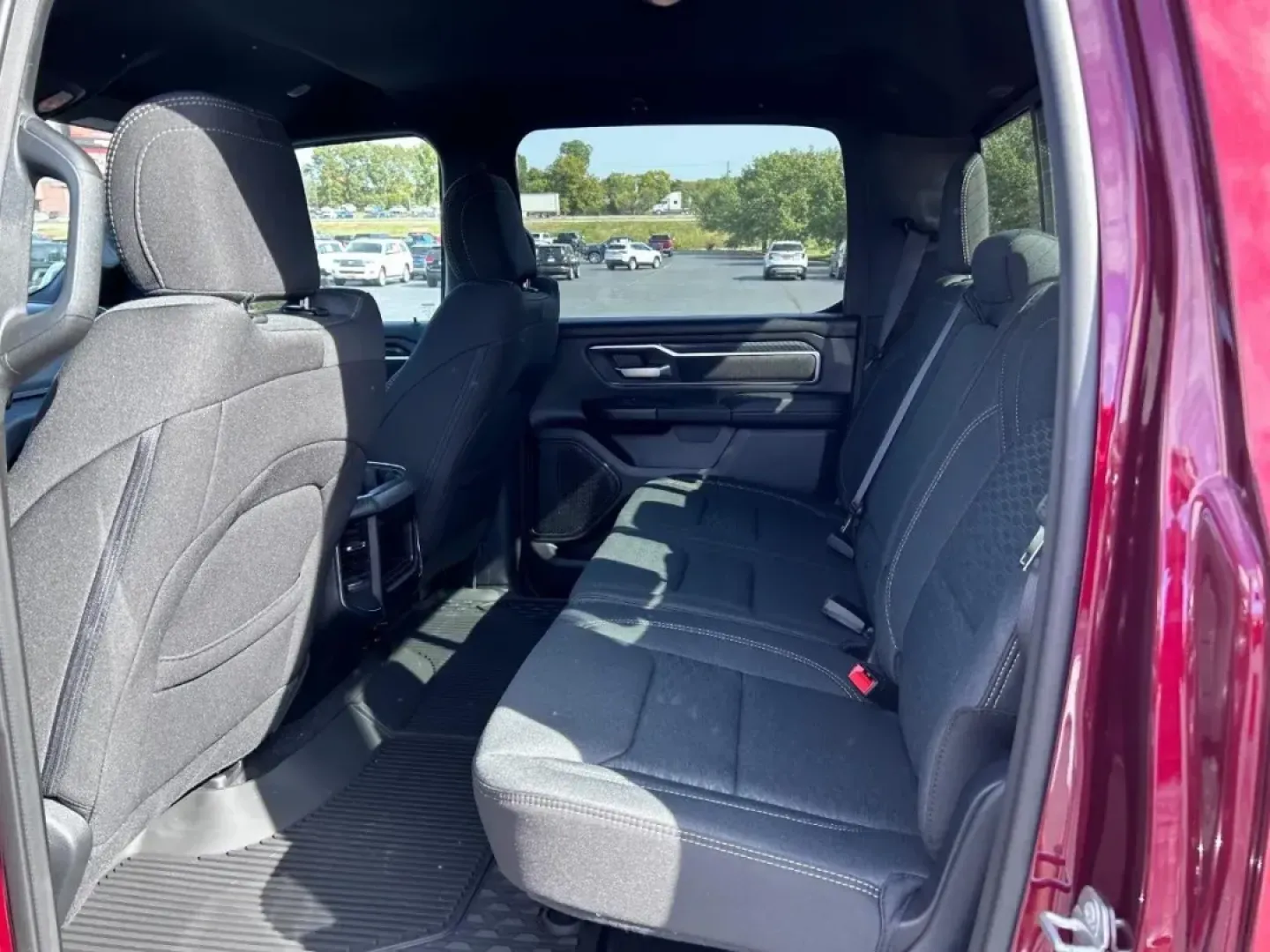 2025 /Diesel Gray/Black Cloth Ram 1500 Big Horn/Lone Star (1C6SRFFPXSN) with an 3.0L Straight 6 Turbocharged engine, located at 970 Woodlawn Dr., Farmington, MO, 63640, (573) 431-7800, 37.825642, -90.468674 - **Experience Adventure with the 2025 Ram 1500 Big Horn/Lone Star at Pettus CDJR Farmington!**<br /> <br /> Are you ready to elevate your lifestyle with a powerful, versatile truck that can handle everything from daily commutes to weekend adventures? The 2025 Ram 1500 Big Horn/Lone Star, available at - Photo#7