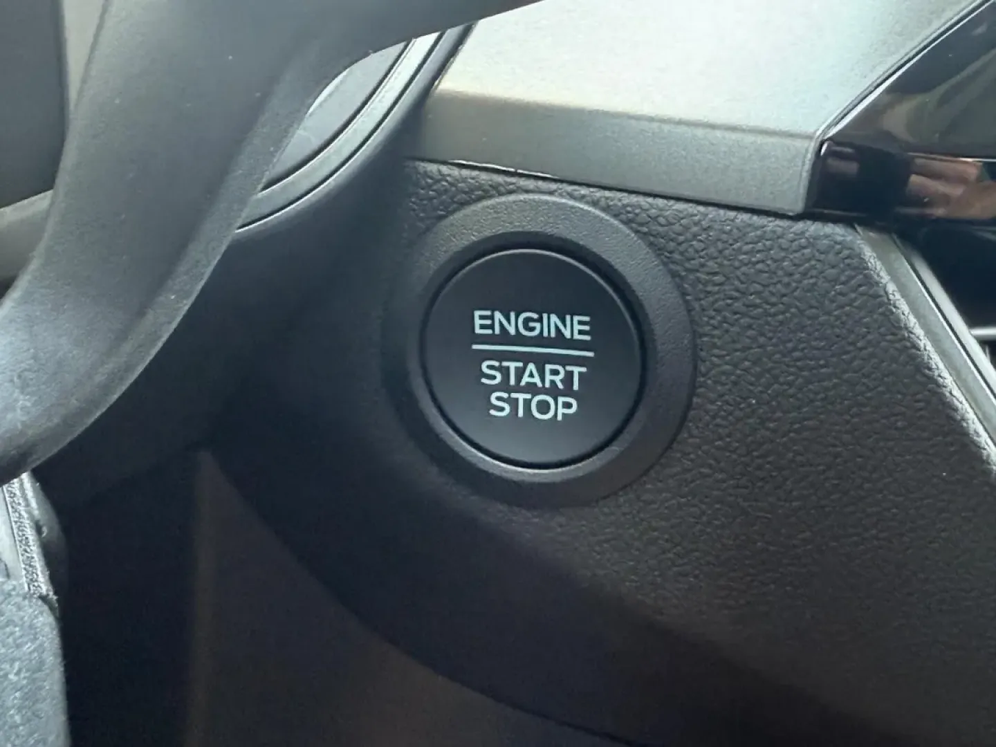 2025 /Ebony Cloth Ford Escape Active (1FMCU0GN8SU) with an 1.5L EcoBoost engine, Automatic transmission, located at 141 Commercial Dr, Fredericktown, MO, 63645, (573) 783-6432, 37.570087, -90.320648 - Elevate your adventures and daily commutes with the stunning 2025 Ford Escape Active, now available at Pettus Ford Fredericktown. This iconic SUV is not just a vehicle; it's a lifestyle companion, perfect for families, commuters, or anyone seeking versatility and style. With its spacious interior an - Photo#9