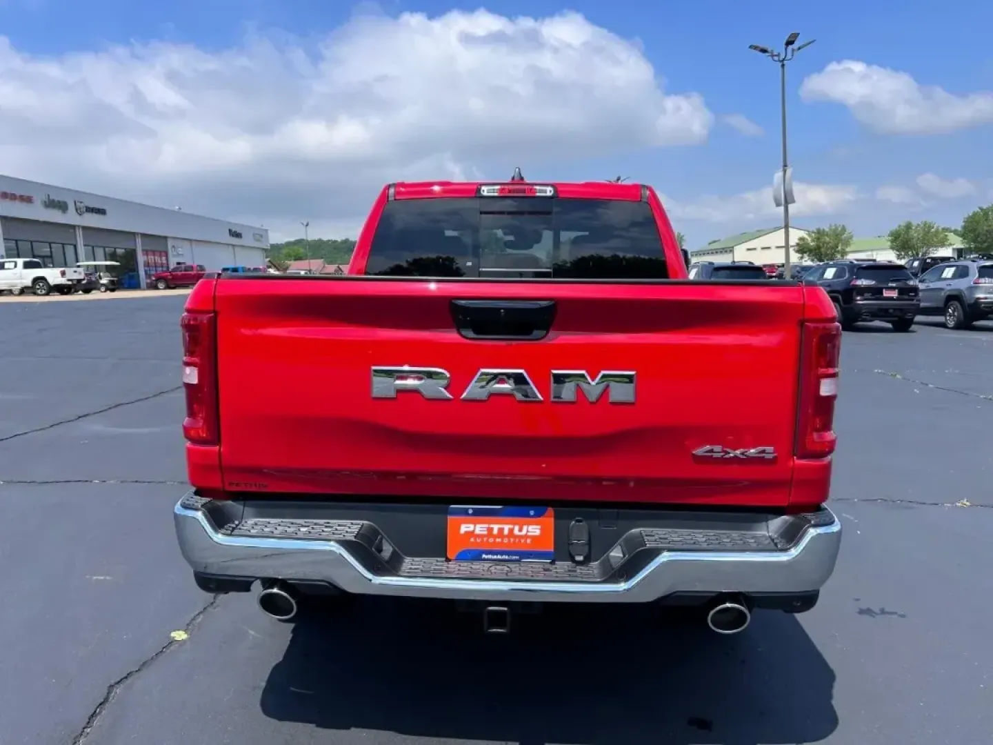 2025 /Diesel Gray/Black Cloth Ram 1500 Tradesman (1C6SRFGPXSN) with an 3.0L Straight 6 Turbocharged engine, located at 970 Woodlawn Dr., Farmington, MO, 63640, (573) 431-7800, 37.825642, -90.468674 - Are you ready to elevate your adventures with a truck that seamlessly blends power, comfort, and cutting-edge technology? Look no further than this stunning 2025 Ram 1500 Tradesman currently available at Pettus CDJR Farmington, your trusted OEM dealership located at 970 Woodlawn Drive, Farmington, M - Photo#2