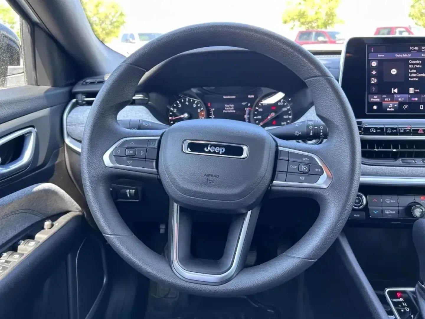 2025 /Cloth Jeep Compass Sport (3C4NJDAN8ST) with an 2.0L I4 DOHC DI Turbo engine, Automatic transmission, located at 970 Woodlawn Dr., Farmington, MO, 63640, (573) 431-7800, 37.825642, -90.468674 - Are you ready for your next adventure? The 2025 Jeep Compass Sport is the perfect companion for weekend getaways or daily commutes while keeping your lifestyle in mind. Spacious and equipped with modern technology, this SUV is designed for the modern family or the solo traveler seeking comfort and c - Photo#9