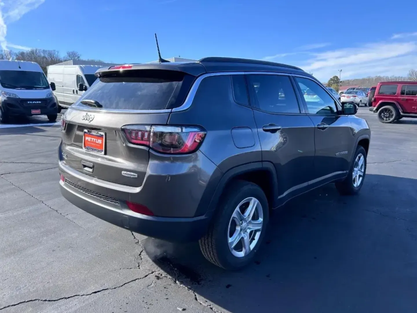 2024 /Black Leather Trimmed Jeep Compass Latitude (3C4NJDBN7RT) with an 2.0L I4 DOHC DI Turbo engine, Automatic transmission, located at 970 Woodlawn Dr., Farmington, MO, 63640, (573) 431-7800, 37.825642, -90.468674 - **Adventure Awaits with the 2024 Jeep Compass Latitude Perfect for Your Next Journey!**<br /> <br /> Are you ready to elevate your driving experience? The 2024 Jeep Compass Latitude is not just a vehicle; it's your passport to adventure, making it perfect for weekend getaways, daily commutes, and e - Photo#1