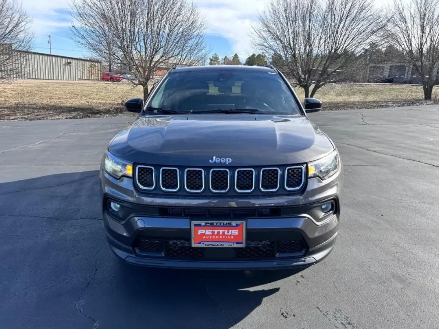 2024 /Black Leather Trimmed Jeep Compass Latitude (3C4NJDBN7RT) with an 2.0L I4 DOHC DI Turbo engine, Automatic transmission, located at 970 Woodlawn Dr., Farmington, MO, 63640, (573) 431-7800, 37.825642, -90.468674 - **Adventure Awaits with the 2024 Jeep Compass Latitude Perfect for Your Next Journey!**<br /> <br /> Are you ready to elevate your driving experience? The 2024 Jeep Compass Latitude is not just a vehicle; it's your passport to adventure, making it perfect for weekend getaways, daily commutes, and e - Photo#7