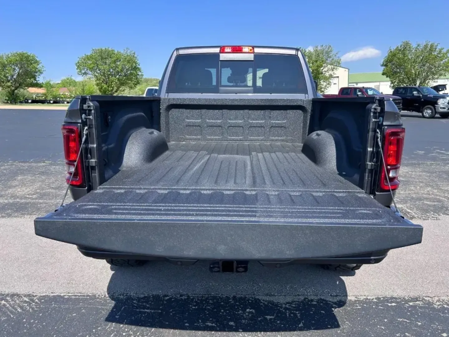 2025 /Diesel Gray/Black Cloth Ram 2500 Tradesman (3C6UR5CL4SG) with an Straight 6 Turbocharged Diesel engine, located at 970 Woodlawn Dr., Farmington, MO, 63640, (573) 431-7800, 37.825642, -90.468674 - **Unleash Your Adventurous Spirit with the 2025 Ram 2500 Tradesman Perfect for Work and Play!**<br /> <br /> Are you ready to elevate your driving experience? The 2025 Ram 2500 Tradesman is not just a truck; it's the ultimate companion for both work and leisure. Whether you're hauling equipment for - Photo#3