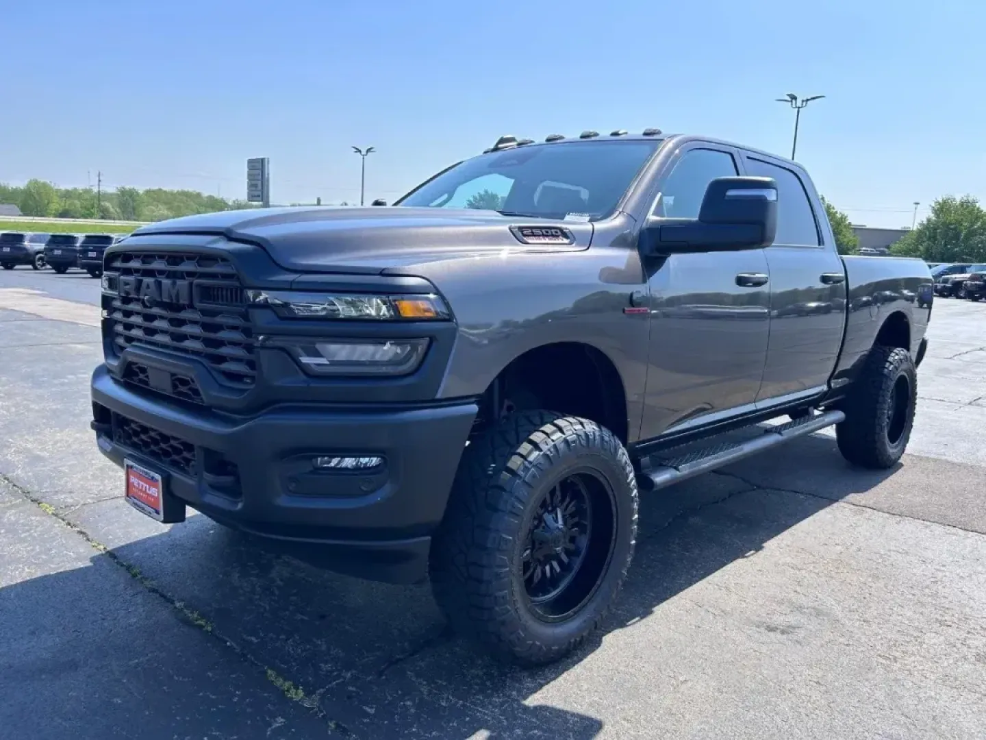 2025 /Diesel Gray/Black Cloth Ram 2500 Tradesman (3C6UR5CL4SG) with an Straight 6 Turbocharged Diesel engine, located at 970 Woodlawn Dr., Farmington, MO, 63640, (573) 431-7800, 37.825642, -90.468674 - **Unleash Your Adventurous Spirit with the 2025 Ram 2500 Tradesman Perfect for Work and Play!**<br /> <br /> Are you ready to elevate your driving experience? The 2025 Ram 2500 Tradesman is not just a truck; it's the ultimate companion for both work and leisure. Whether you're hauling equipment for - Photo#5