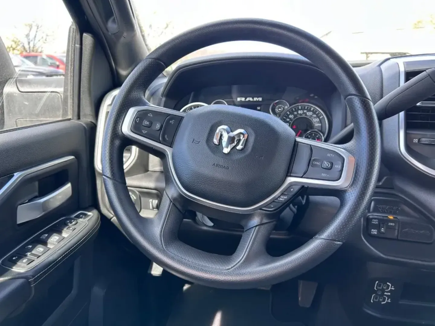 2024 /Diesel Gray/Black Cloth Ram 2500 Big Horn (3C6UR5DL5RG) with an Straight 6 Turbocharged Diesel engine, located at 970 Woodlawn Dr., Farmington, MO, 63640, (573) 431-7800, 37.825642, -90.468674 - **Unleash Adventure with the 2024 Ram 2500: Your Perfect Companion for Every Journey!**<br /> <br /> Are you ready to elevate your outdoor escapades or enhance your daily commute? The 2024 Ram 2500 Big Horn is not just a truck; it's a lifestyle upgrade designed to tackle everything from weekend adve - Photo#9
