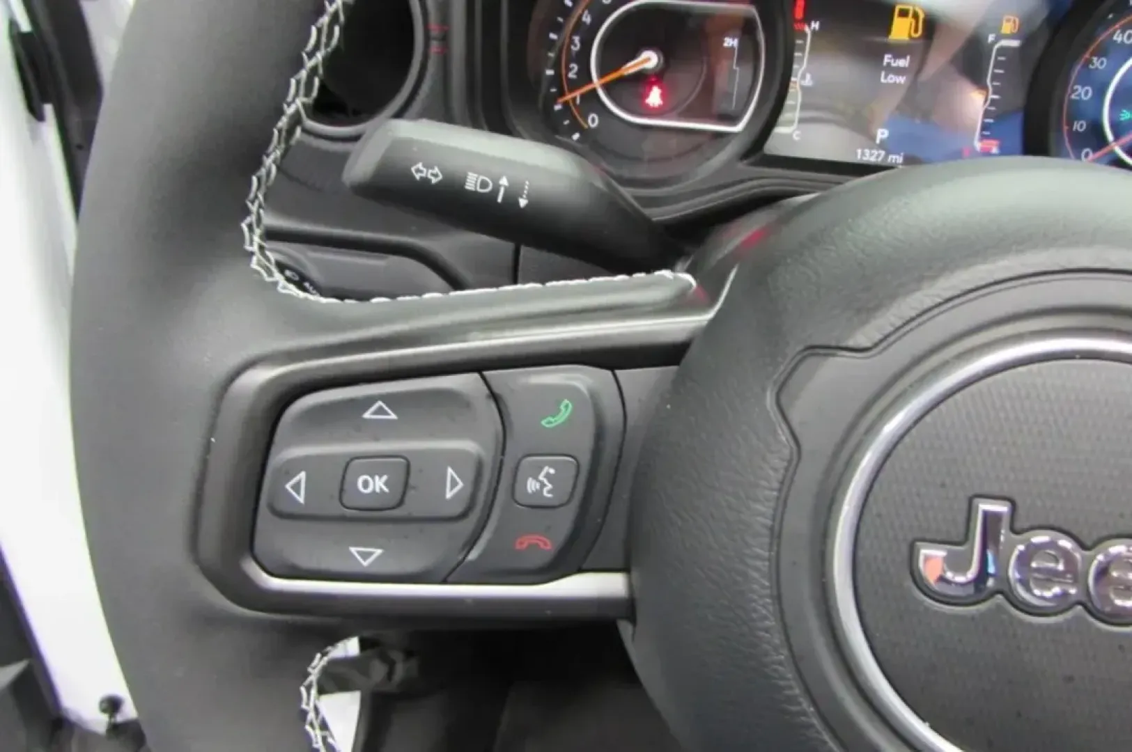 2025 Jeep Wrangler Rubicon (1C4RJXFN4SW) with an Other engine, located at 12830 Highway 21, De Soto, MO, 63020, (636) 337-7777, 38.153099, -90.573624 - **Experience Adventure with the 2025 Jeep Wrangler Rubicon at Pettus CDJR DeSoto!**<br /> <br /> Are you ready to elevate your lifestyle and embrace the thrill of adventure? The 2025 Jeep Wrangler Rubicon is not just a vehicle; it's your ticket to unforgettable weekend getaways and rugged off-road e - Photo#17