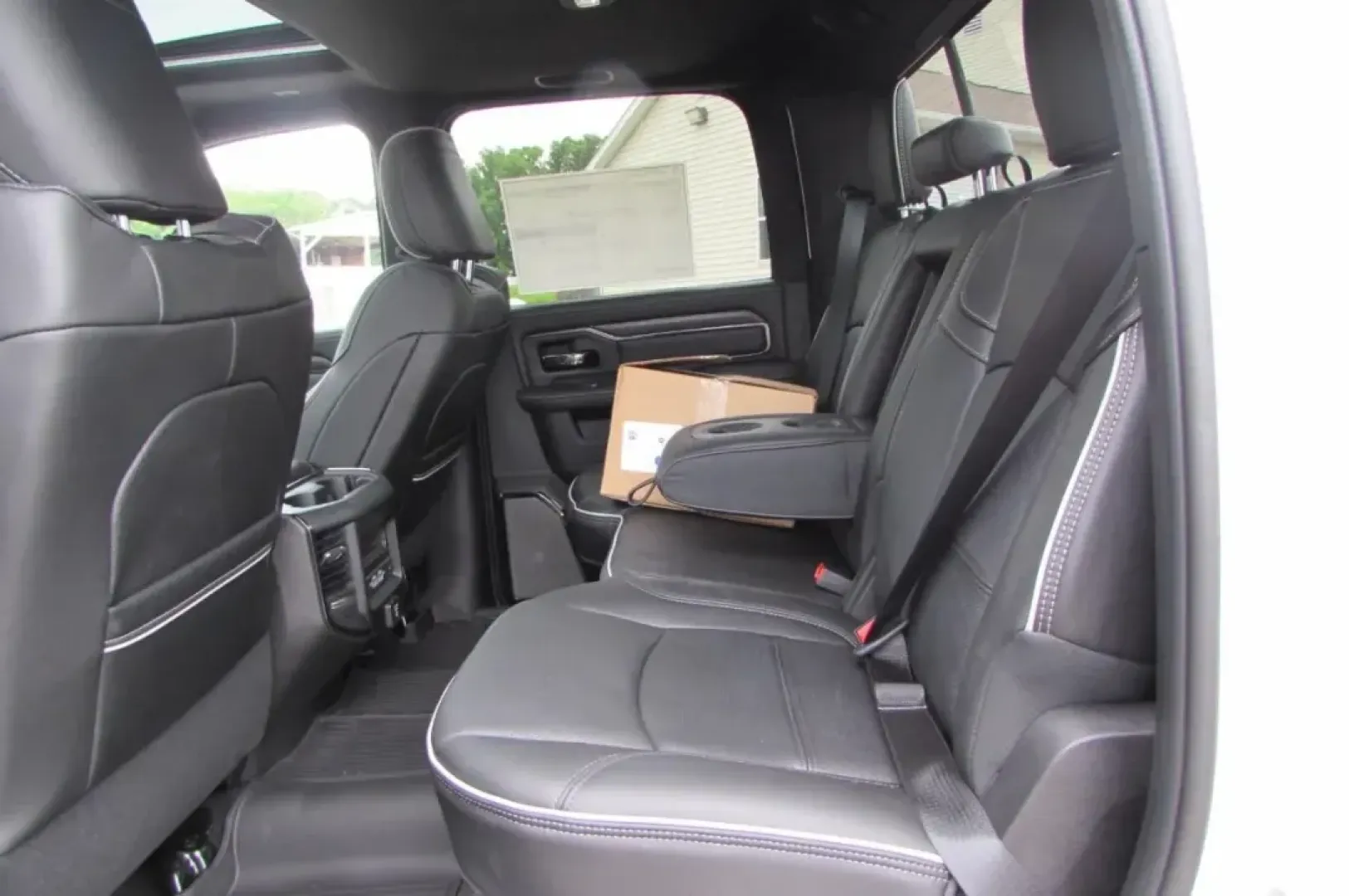 2025 /Black Leather Ram 2500 Rebel (3C63R5EL9SG) with an Other engine, located at 12830 Highway 21, De Soto, MO, 63020, (636) 337-7777, 38.153099, -90.573624 - **Unleash Your Adventure with the 2025 Ram 2500 Rebel Perfect for Any Trail or Task!**<br /> <br /> Are you ready to elevate your daily drive or weekend adventure? The 2025 Ram 2500 Rebel is not just a truck; it's your gateway to a lifestyle filled with excitement, utility, and comfort. Whether you - Photo#32