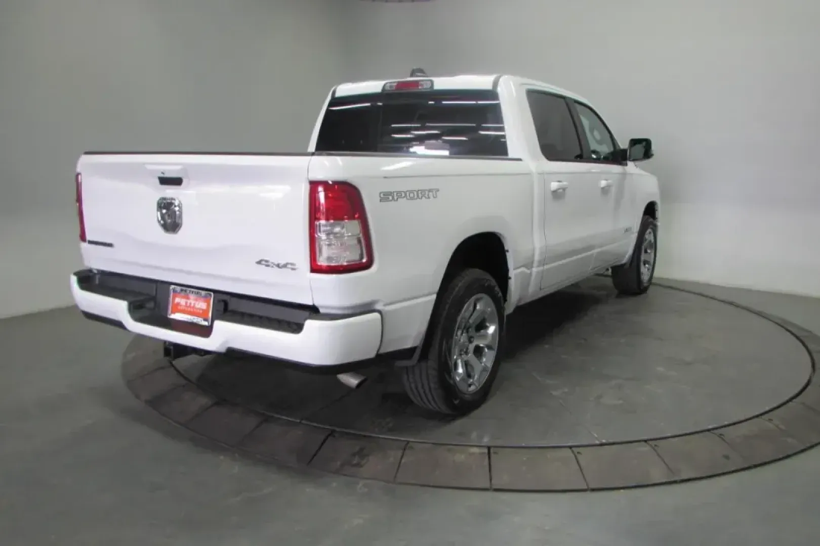 2023 /Diesel Gray/Black Cloth Ram 1500 Big Horn/Lone Star (1C6RRFFG0PN) with an Other engine, located at 12836 Highway 21, De Soto, MO, 63020, (636) 337-7777, 38.151867, -90.575615 - **Discover Your Next Adventure with the 2023 Ram 1500 Big Horn/Lone Star!** <br /> <br /> Are you looking for the perfect blend of power and comfort for your next family road trip or weekend adventure? Look no further than this stunning **2023 Ram 1500 Big Horn/Lone Star**, now available at **Pettus - Photo#5
