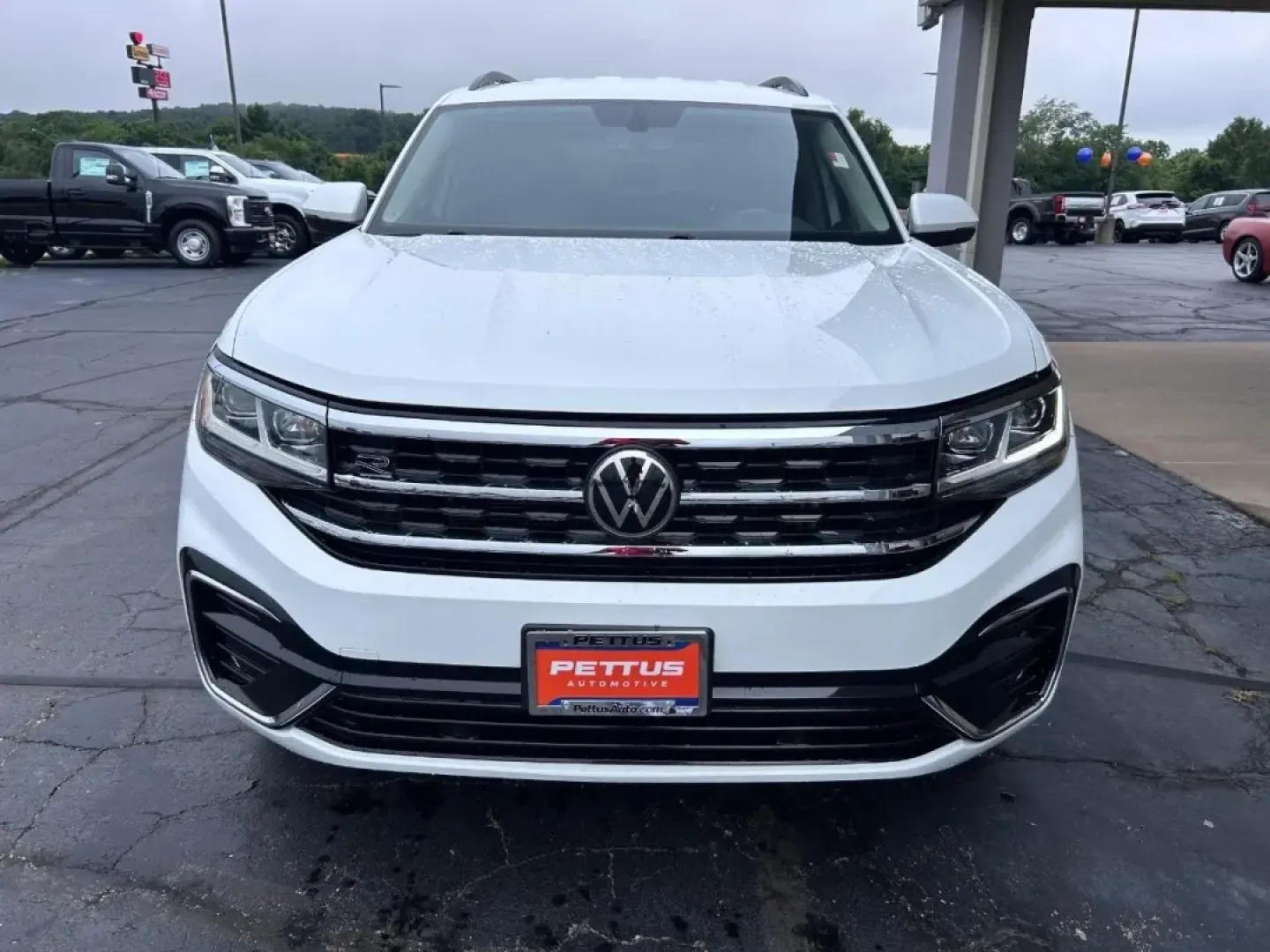 2021 /Titan Black Leather Volkswagen Atlas 3.6L V6 SE w/Technology R-Line (1V2NR2CA5MC) with an 3.6L VR6 DOHC 24-Valve engine, Automatic transmission, located at 141 Commercial Dr, Fredericktown, MO, 63645, (573) 783-6432, 37.570087, -90.320648 - ### Elevate Your Family Adventures with the 2021 Volkswagen Atlas at Pettus Ford Fredericktown!<br /> <br /> Are you ready to transform your family outings into unforgettable adventures? The 2021 Volkswagen Atlas is the ideal SUV for growing families, offering a spacious interior, modern technology, - Photo#8