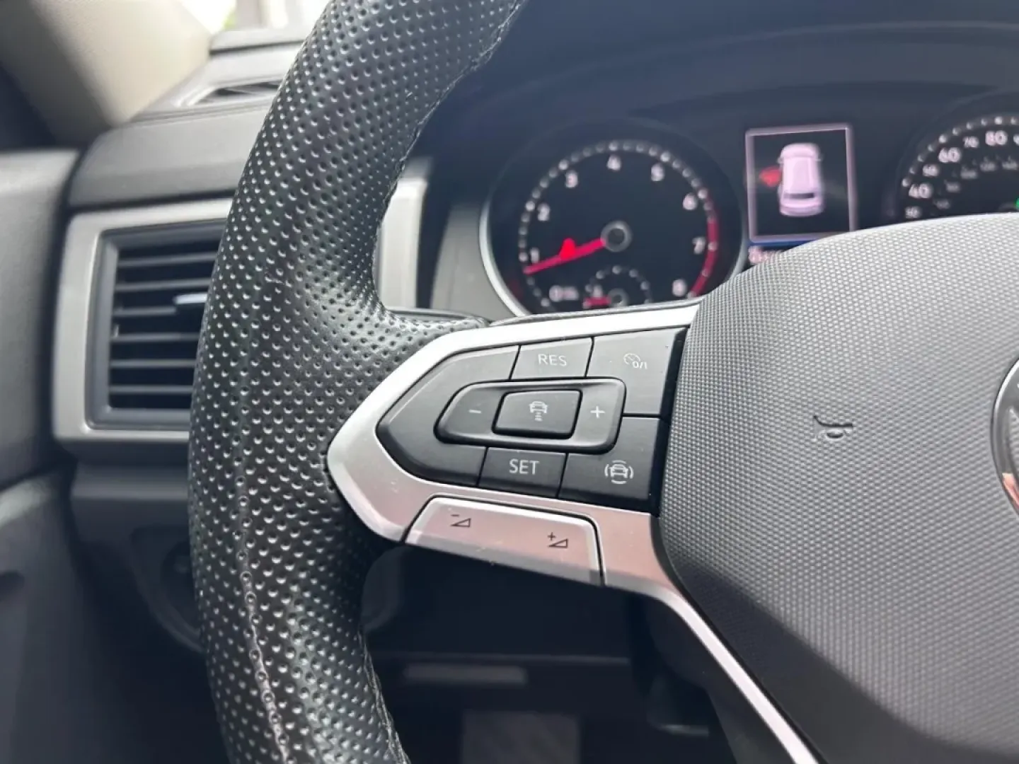 2021 /Titan Black Leather Volkswagen Atlas 3.6L V6 SE w/Technology R-Line (1V2NR2CA5MC) with an 3.6L VR6 DOHC 24-Valve engine, Automatic transmission, located at 141 Commercial Dr, Fredericktown, MO, 63645, (573) 783-6432, 37.570087, -90.320648 - ### Elevate Your Family Adventures with the 2021 Volkswagen Atlas at Pettus Ford Fredericktown!<br /> <br /> Are you ready to transform your family outings into unforgettable adventures? The 2021 Volkswagen Atlas is the ideal SUV for growing families, offering a spacious interior, modern technology, - Photo#14