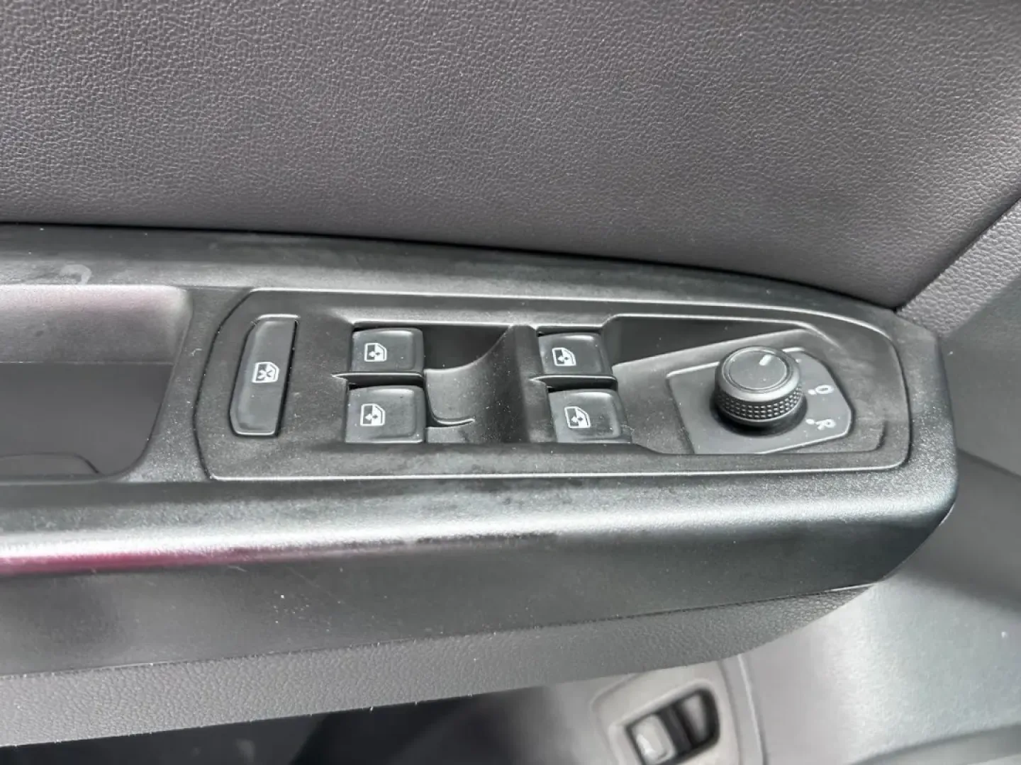 2021 /Titan Black Leather Volkswagen Atlas 3.6L V6 SE w/Technology R-Line (1V2NR2CA5MC) with an 3.6L VR6 DOHC 24-Valve engine, Automatic transmission, located at 141 Commercial Dr, Fredericktown, MO, 63645, (573) 783-6432, 37.570087, -90.320648 - ### Elevate Your Family Adventures with the 2021 Volkswagen Atlas at Pettus Ford Fredericktown!<br /> <br /> Are you ready to transform your family outings into unforgettable adventures? The 2021 Volkswagen Atlas is the ideal SUV for growing families, offering a spacious interior, modern technology, - Photo#20