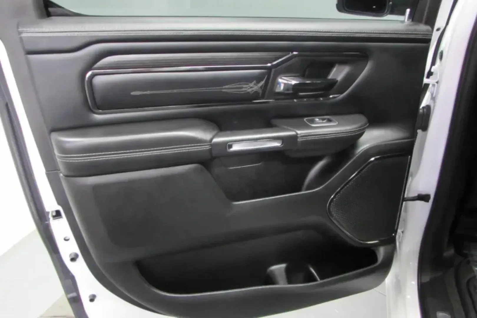 2023 /Black Leather Ram 1500 Limited (1C6SRFHT2PN) with an Other engine, located at 12836 Highway 21, De Soto, MO, 63020, (636) 337-7777, 38.151867, -90.575615 - **2023 Ram 1500 Limited: Your Ultimate Truck for Adventure and Daily Life!**<br /> <br /> Are you ready to elevate your driving experience? Whether you're hauling gear for a weekend getaway, tackling your daily commute, or managing family errands, the 2023 Ram 1500 Limited is designed to enhance you - Photo#28