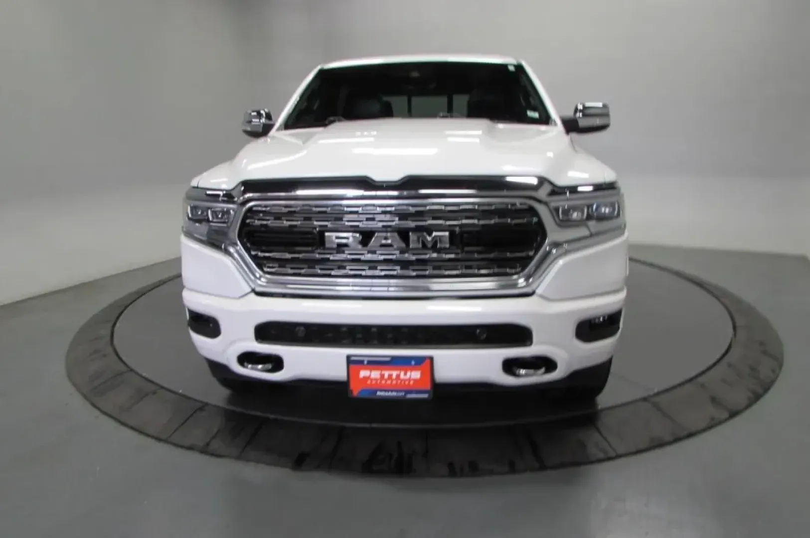 2023 /Black Ram 1500 Limited (1C6SRFHT2PN) with an Other engine, located at 12830 Highway 21, De Soto, MO, 63020, (636) 337-7777, 38.153099, -90.573624 - **2023 Ram 1500 Limited: Your Ultimate Truck for Adventure and Daily Life!**<br /> <br /> Are you ready to elevate your driving experience? Whether you're hauling gear for a weekend getaway, tackling your daily commute, or managing family errands, the 2023 Ram 1500 Limited is designed to enhance you - Photo#1