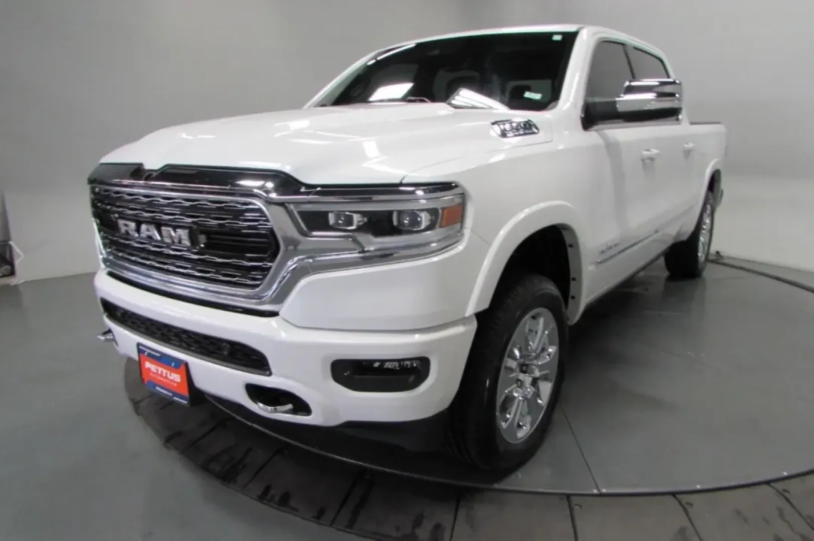 2023 /Black Ram 1500 Limited (1C6SRFHT2PN) with an Other engine, located at 12830 Highway 21, De Soto, MO, 63020, (636) 337-7777, 38.153099, -90.573624 - **2023 Ram 1500 Limited: Your Ultimate Truck for Adventure and Daily Life!**<br /> <br /> Are you ready to elevate your driving experience? Whether you're hauling gear for a weekend getaway, tackling your daily commute, or managing family errands, the 2023 Ram 1500 Limited is designed to enhance you - Photo#2