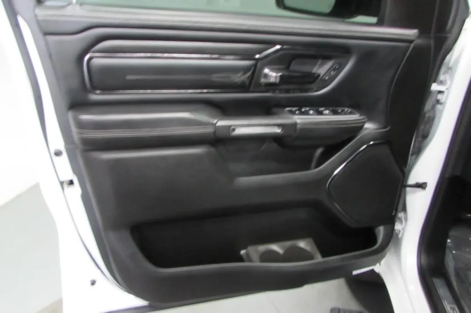 2023 /Black Ram 1500 Limited (1C6SRFHT2PN) with an Other engine, located at 12830 Highway 21, De Soto, MO, 63020, (636) 337-7777, 38.153099, -90.573624 - **2023 Ram 1500 Limited: Your Ultimate Truck for Adventure and Daily Life!**<br /> <br /> Are you ready to elevate your driving experience? Whether you're hauling gear for a weekend getaway, tackling your daily commute, or managing family errands, the 2023 Ram 1500 Limited is designed to enhance you - Photo#13
