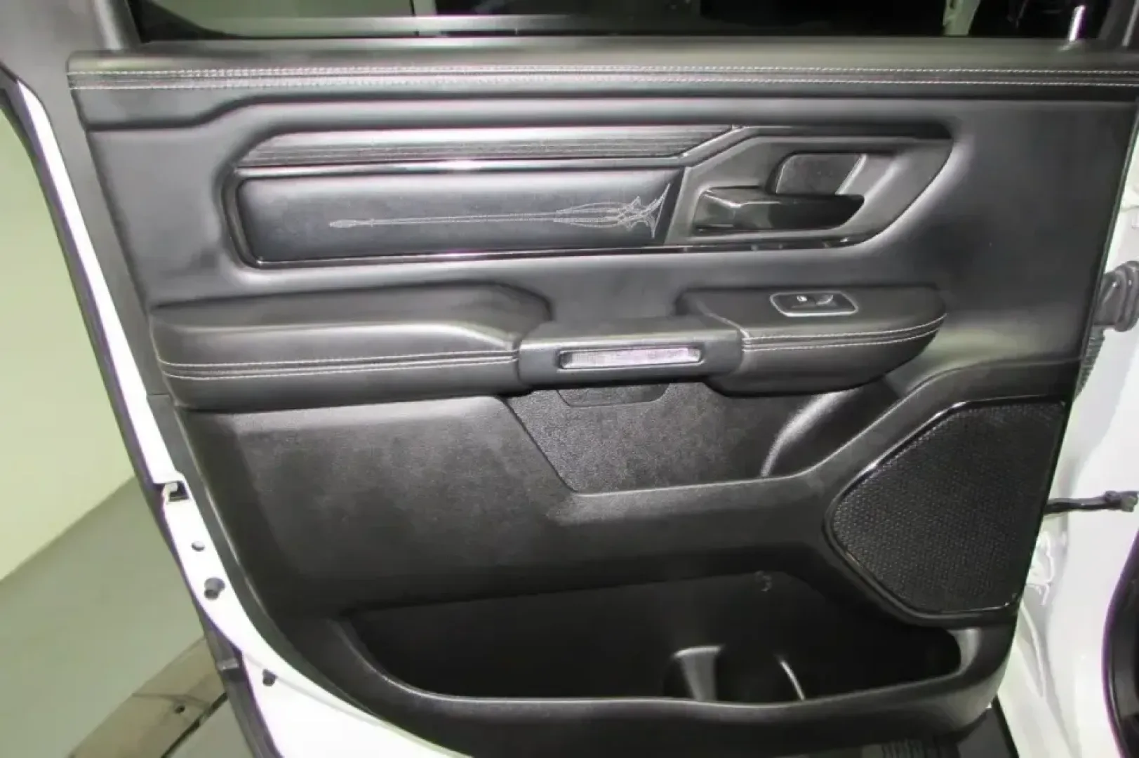2023 /Black Ram 1500 Limited (1C6SRFHT2PN) with an 5.7L V8 OHV 16V engine, 8A transmission, located at 12830 Highway 21, De Soto, MO, 63020, (636) 337-7777, 38.153099, -90.573624 - **2023 Ram 1500 Limited: Your Ultimate Truck for Adventure and Daily Life!**<br /> <br /> Are you ready to elevate your driving experience? Whether you're hauling gear for a weekend getaway, tackling your daily commute, or managing family errands, the 2023 Ram 1500 Limited is designed to enhance you - Photo#27
