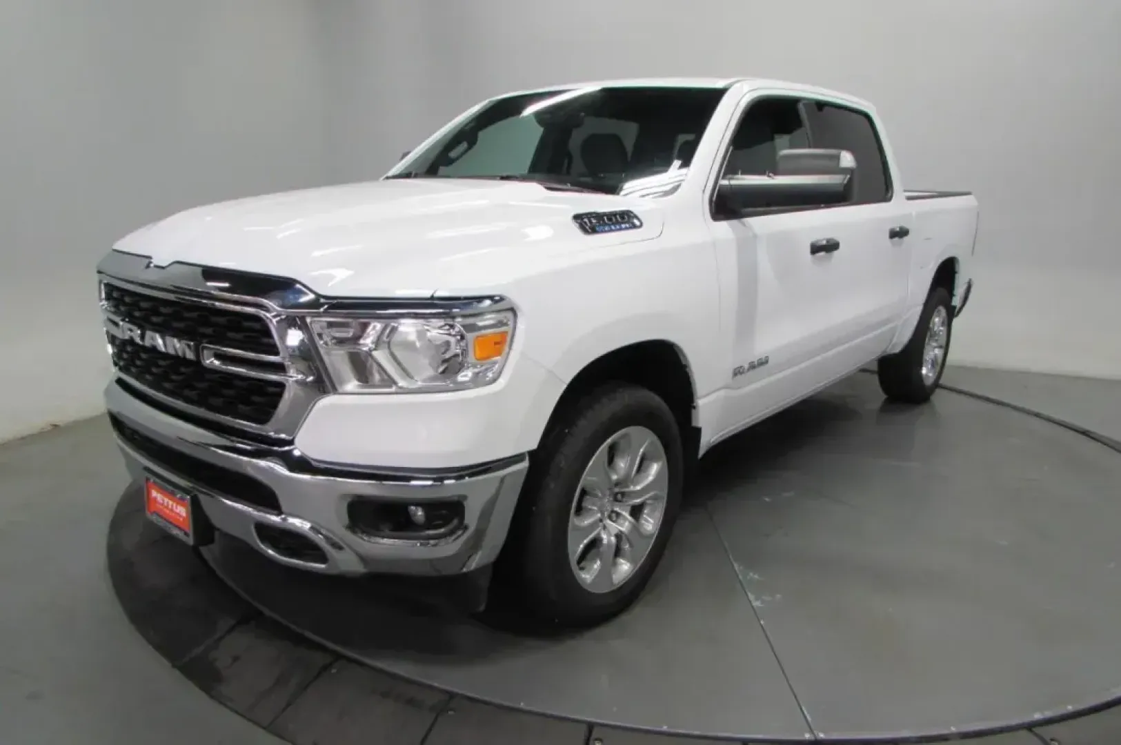 2023 /Diesel Gray/Black Cloth Ram 1500 Big Horn/Lone Star (1C6RRFFG0PN) with an Other engine, located at 12830 Highway 21, De Soto, MO, 63020, (636) 337-7777, 38.153099, -90.573624 - **Unleash Adventure with the 2023 Ram 1500 Big Horn/Lone Star at Pettus CDJR DeSoto!**<br /> <br /> Are you ready to elevate your lifestyle with a vehicle that's equally adept at tackling your daily commute and weekend adventures? Look no further than this stunning 2023 Ram 1500 Big Horn/Lone Star, - Photo#5