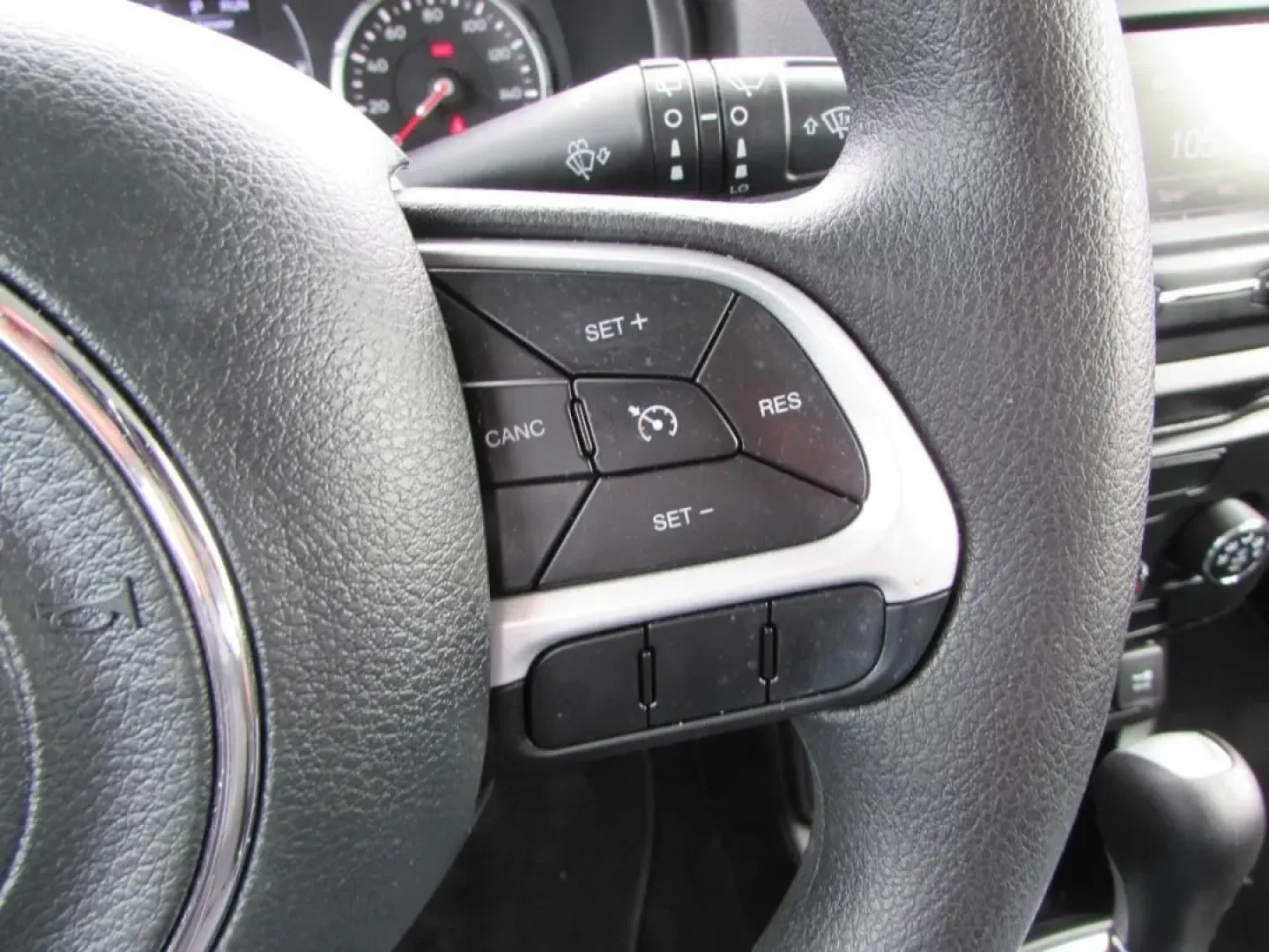 2020 /Black Jeep Renegade Sport (ZACNJBAB9LP) with an 2.4L L4 DOHC 16V engine, Automatic transmission, located at 12836 Highway 21, De Soto, MO, 63020, (636) 337-7777, 38.151867, -90.575615 - **Unleash Your Adventurous Spirit with the 2020 Jeep Renegade at Pettus Ford De Soto!**<br /> <br /> Are you ready to elevate your weekend getaways and daily commutes? The 2020 Jeep Renegade, now available at Pettus Ford De Soto, is your perfect partner for both thrilling adventures and everyday pra - Photo#16