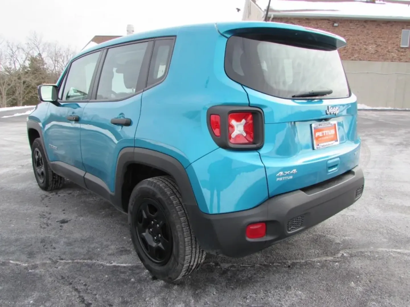 2020 /Black Jeep Renegade Sport (ZACNJBAB9LP) with an 2.4L L4 DOHC 16V engine, Automatic transmission, located at 12836 Highway 21, De Soto, MO, 63020, (636) 337-7777, 38.151867, -90.575615 - **Unleash Your Adventurous Spirit with the 2020 Jeep Renegade at Pettus Ford De Soto!**<br /> <br /> Are you ready to elevate your weekend getaways and daily commutes? The 2020 Jeep Renegade, now available at Pettus Ford De Soto, is your perfect partner for both thrilling adventures and everyday pra - Photo#4
