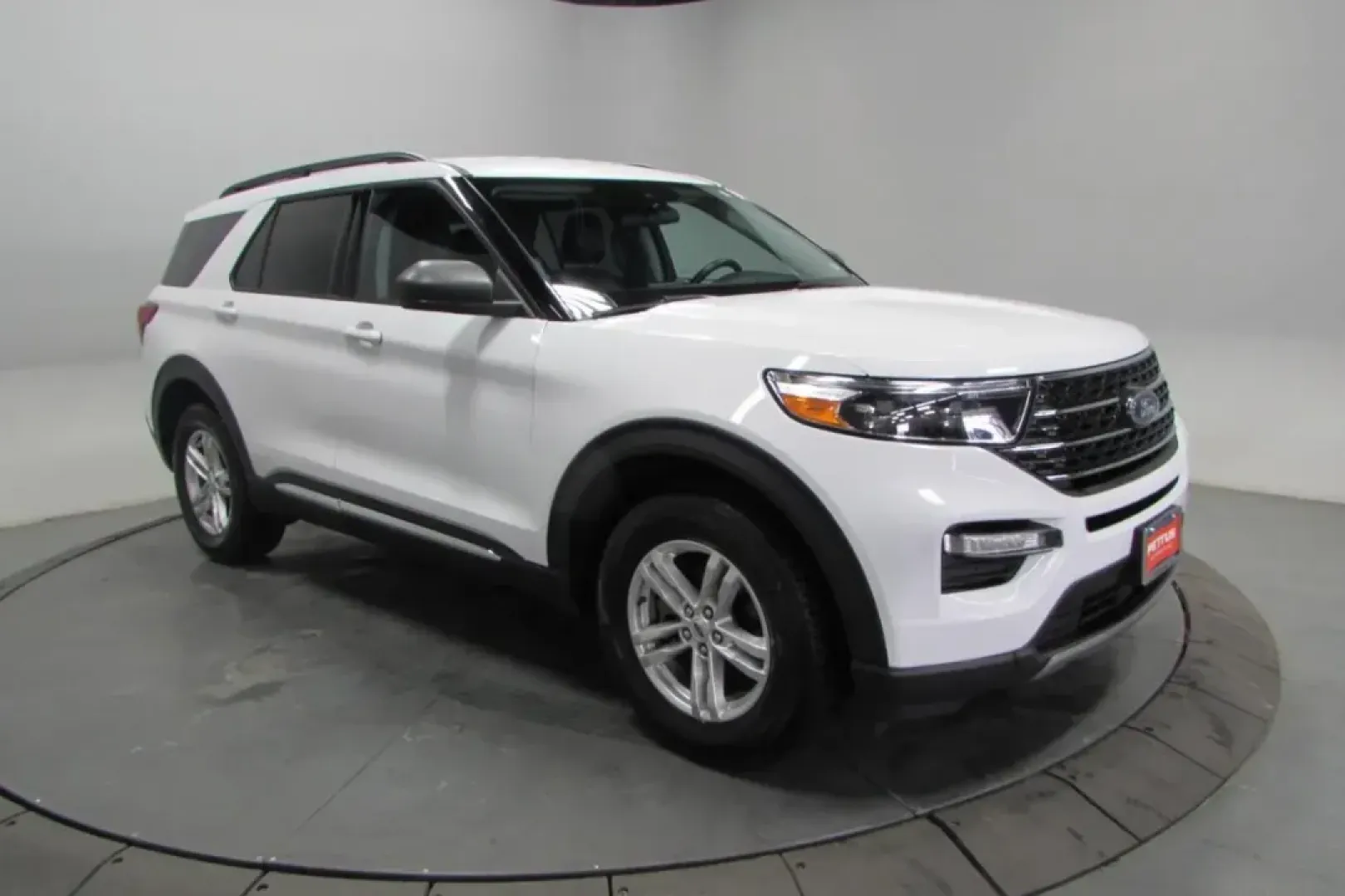 2023 /Ebony Leather Ford Explorer XLT (1FMSK8DH2PG) with an Other engine, Automatic transmission, located at 12836 Highway 21, De Soto, MO, 63020, (636) 337-7777, 38.151867, -90.575615 - Looking for the perfect family SUV that can handle everything from school runs to weekend adventures? Look no further than this stunning 2023 Ford Explorer XLT, now available at Pettus Ford De Soto. Located at 12836 Missouri Hwy 21, De Soto, MO 63020, we are your trusted OEM dealership offering a se - Photo#29