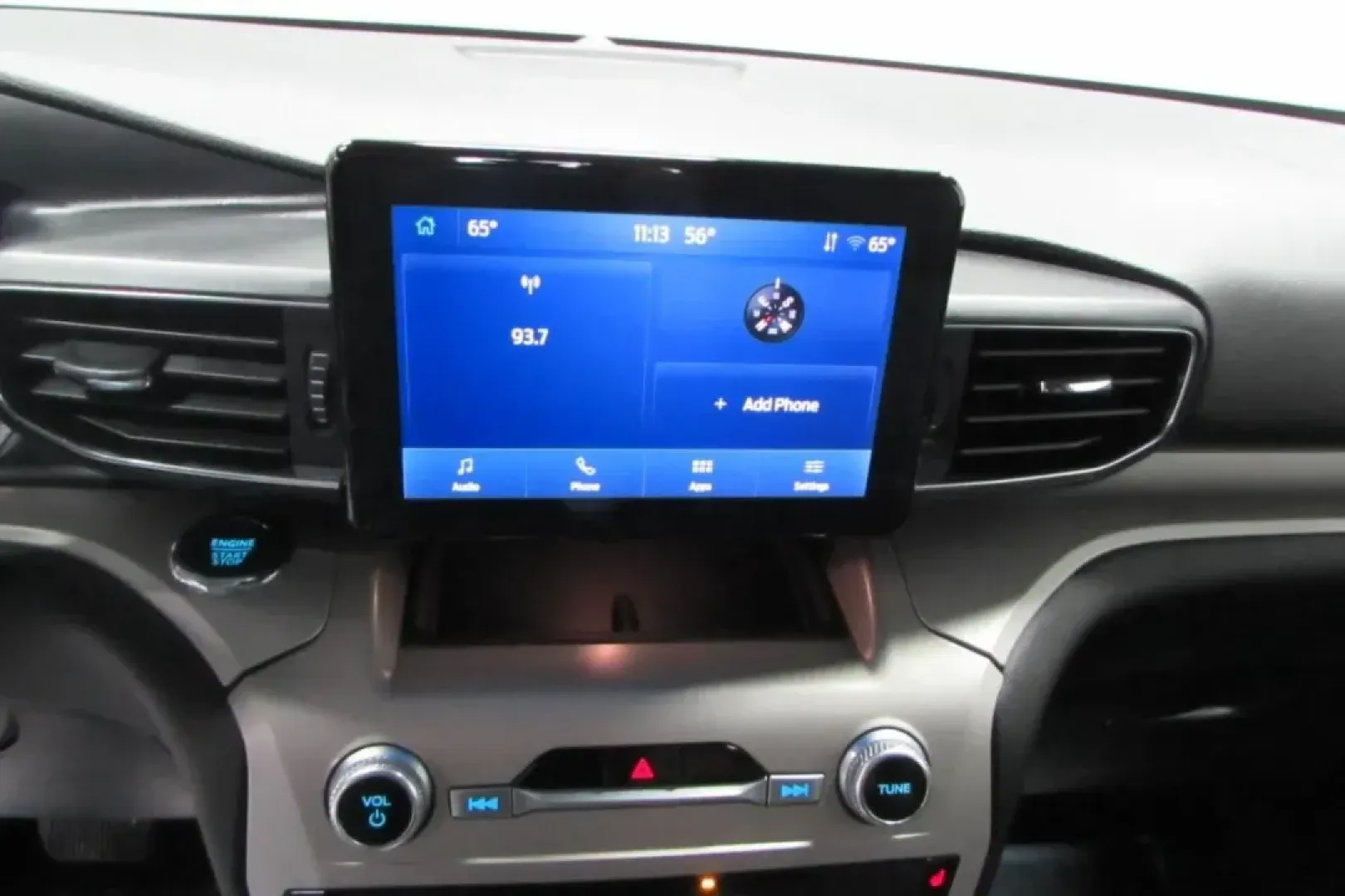 2023 /Ebony Leather Ford Explorer XLT (1FMSK8DH2PG) with an Other engine, Automatic transmission, located at 12836 Highway 21, De Soto, MO, 63020, (636) 337-7777, 38.151867, -90.575615 - Looking for the perfect family SUV that can handle everything from school runs to weekend adventures? Look no further than this stunning 2023 Ford Explorer XLT, now available at Pettus Ford De Soto. Located at 12836 Missouri Hwy 21, De Soto, MO 63020, we are your trusted OEM dealership offering a se - Photo#19