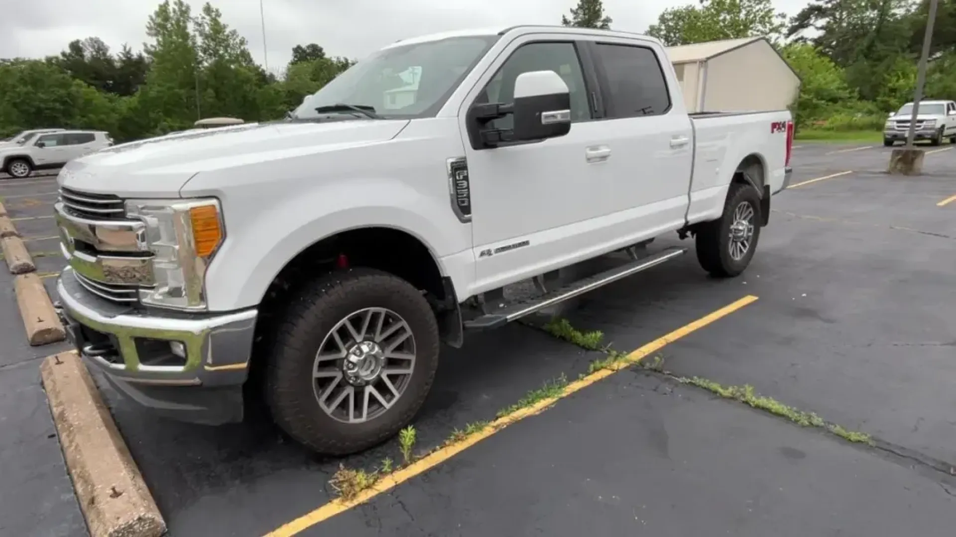 2017 Ford F-350SD Lariat (1FT8W3BT3HE) with an 6.7L Turbocharged engine, located at 970 Woodlawn Dr., Farmington, MO, 63640, (573) 431-7800, 37.825642, -90.468674 - Are you ready to elevate your adventures and tackle any task with confidence? Look no further than this rugged 2017 Ford F-350SD Lariat, a powerhouse designed for those who demand performance and reliability. Whether you're hauling equipment for work, embarking on weekend road trips, or navigating t - Photo#0