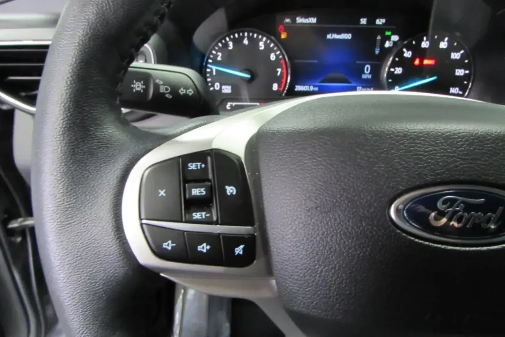 2022 /Light Slate Leather Ford Explorer XLT (1FMSK8DH7NG) with an Other engine, Automatic transmission, located at 12836 Highway 21, De Soto, MO, 63020, (636) 337-7777, 38.151867, -90.575615 - Elevate your family's adventures with the stunning **2022 Ford Explorer XLT**-perfectly designed for those who crave both space and style. Whether you're taking the kids to soccer practice in vibrant neighborhoods like Hillsboro or heading out for a weekend getaway to scenic Route 66, this SUV is yo - Photo#14