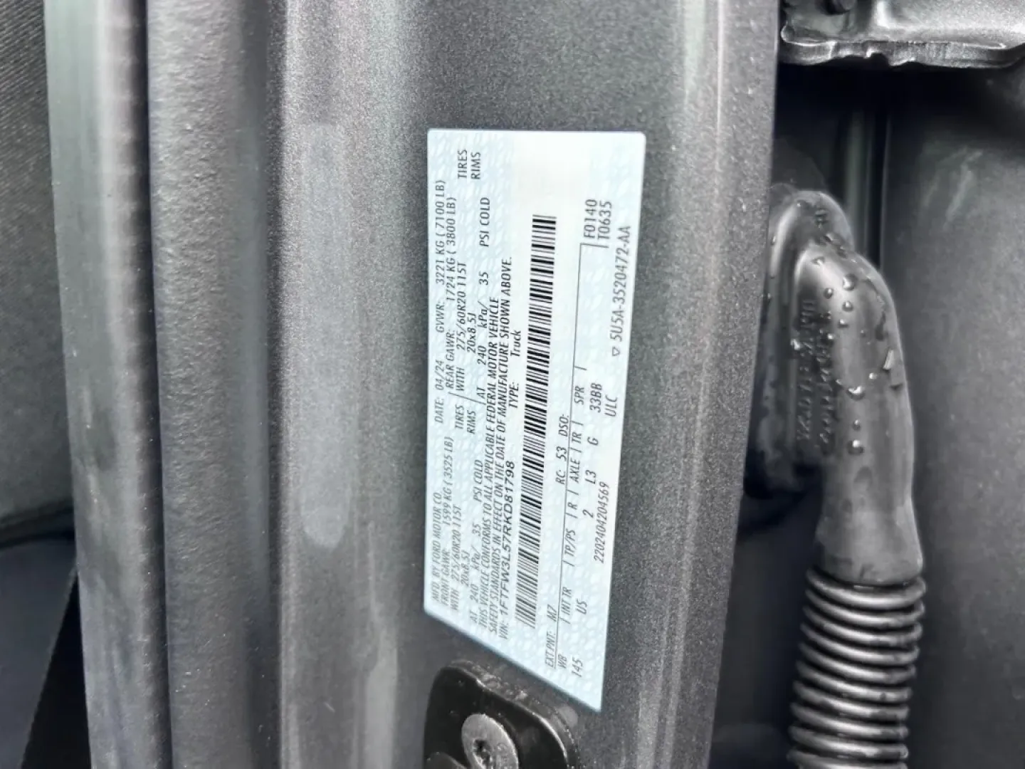 2024 /Black w/Medium Dark Slate Cloth Ford F-150 XLT (1FTFW3L57RK) with an 5.0L engine, located at 970 Woodlawn Dr., Farmington, MO, 63640, (573) 431-7800, 37.825642, -90.468674 - **Unleash Your Adventurous Spirit with the 2024 Ford F-150 XLT** <br /> <br /> Are you ready to elevate your lifestyle with a vehicle that effortlessly combines rugged capability with exceptional comfort? Whether you're a weekend warrior seeking thrilling outdoor adventures or a busy professional lo - Photo#20