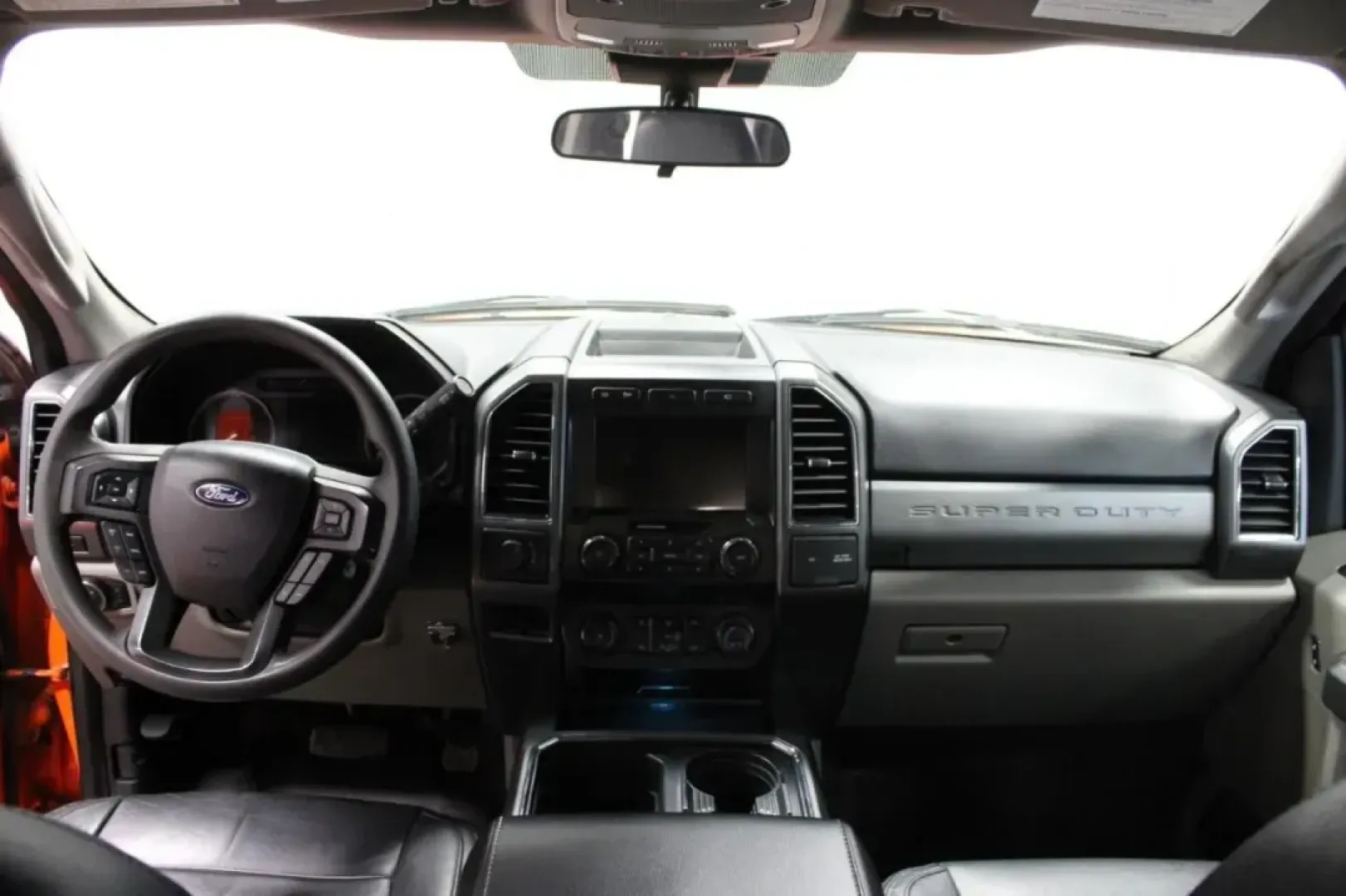 2021 /Black/Dark Marsala Ford Super Duty F-450 DRW 4WD Crew Cab 8' Box (1FT8W4DT4ME) with an 6.7L 4V OHV Power Stroke V8 Turbo Diesel B20 engine, Automatic transmission, located at 12836 Highway 21, De Soto, MO, 63020, (636) 337-7777, 38.151867, -90.575615 - **Unleash Adventure with the 2021 Ford Super Duty F-450 DRW at Pettus Ford De Soto**<br /> <br /> Are you ready to elevate your lifestyle with a truck that can handle the toughest jobs while providing comfort and style? The 2021 Ford Super Duty F-450 DRW, available now at Pettus Ford De Soto, is not - Photo#9