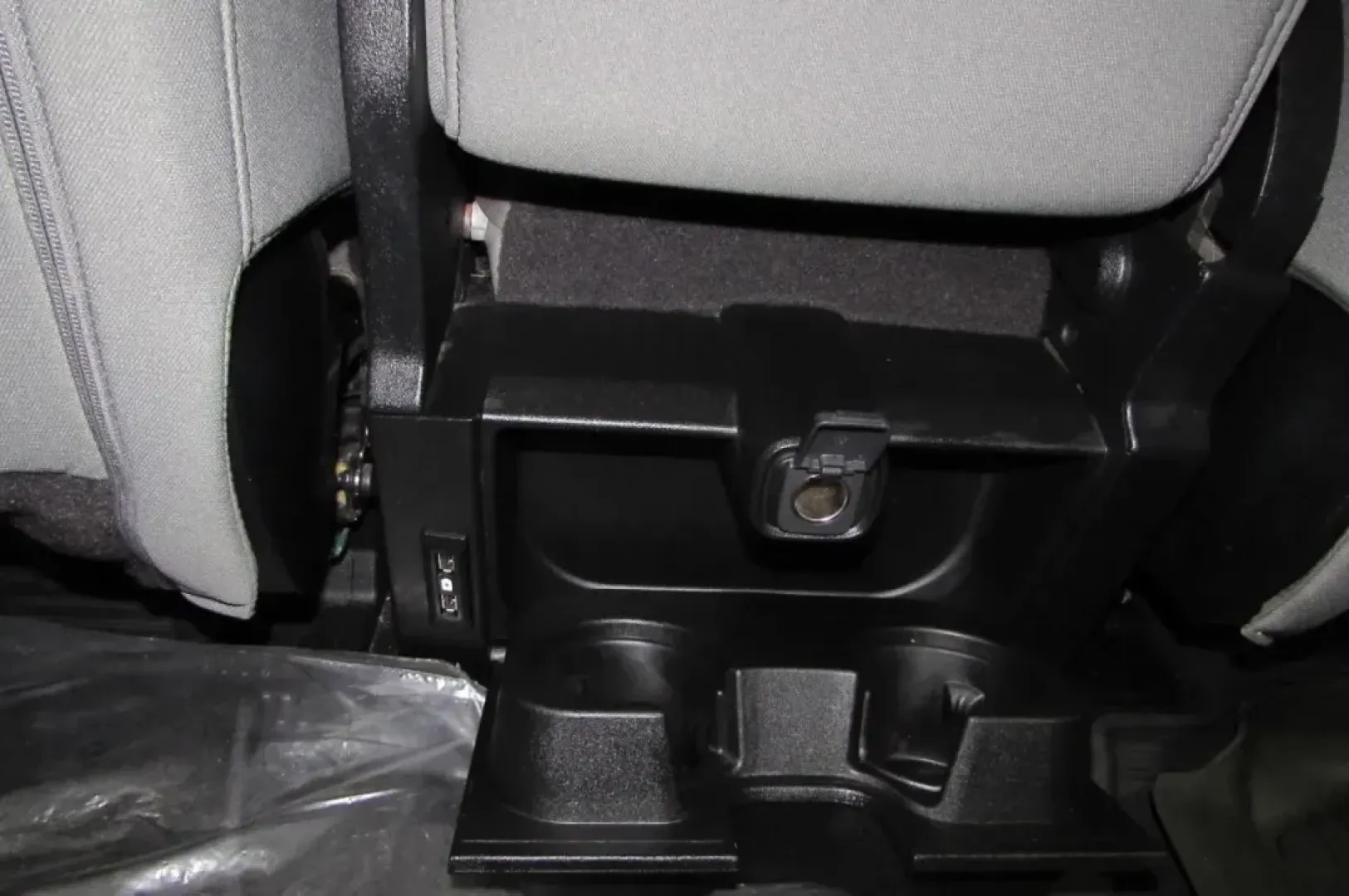 2020 /Medium Earth Gray Cloth Ford F-150 XL (1FTEW1E56LK) with an Other engine, located at 12836 Highway 21, De Soto, MO, 63020, (636) 337-7777, 38.151867, -90.575615 - **Adventure Awaits: Discover Your Perfect 2020 Ford F-150 XL at Pettus Ford De Soto!**<br /> <br /> Are you ready to elevate your weekend adventures or tackle your daily commute with powerful reliability? The 2020 Ford F-150 XL is not just a truck; it's your new best friend for both work and play. W - Photo#21