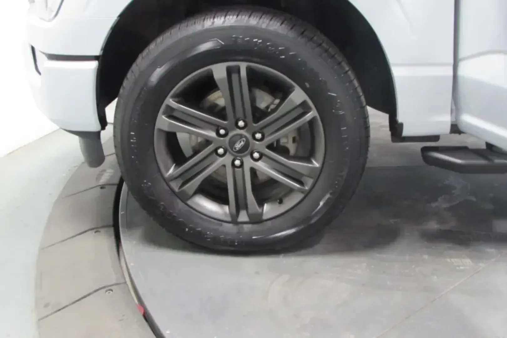 2022 /Black w/Medium Dark Slate Clot Ford F-150 XLT (1FTEW1EP7NK) with an Other engine, located at 12836 Highway 21, De Soto, MO, 63020, (636) 337-7777, 38.151867, -90.575615 - **2022 Ford F-150 XLT: The Ultimate Truck for Your Adventures!**<br /> <br /> Are you ready to take your outdoor escapades and daily commutes to the next level? Look no further than this stunning 2022 Ford F-150 XLT, a versatile truck designed to meet the demands of your busy lifestyle. With its rug - Photo#8